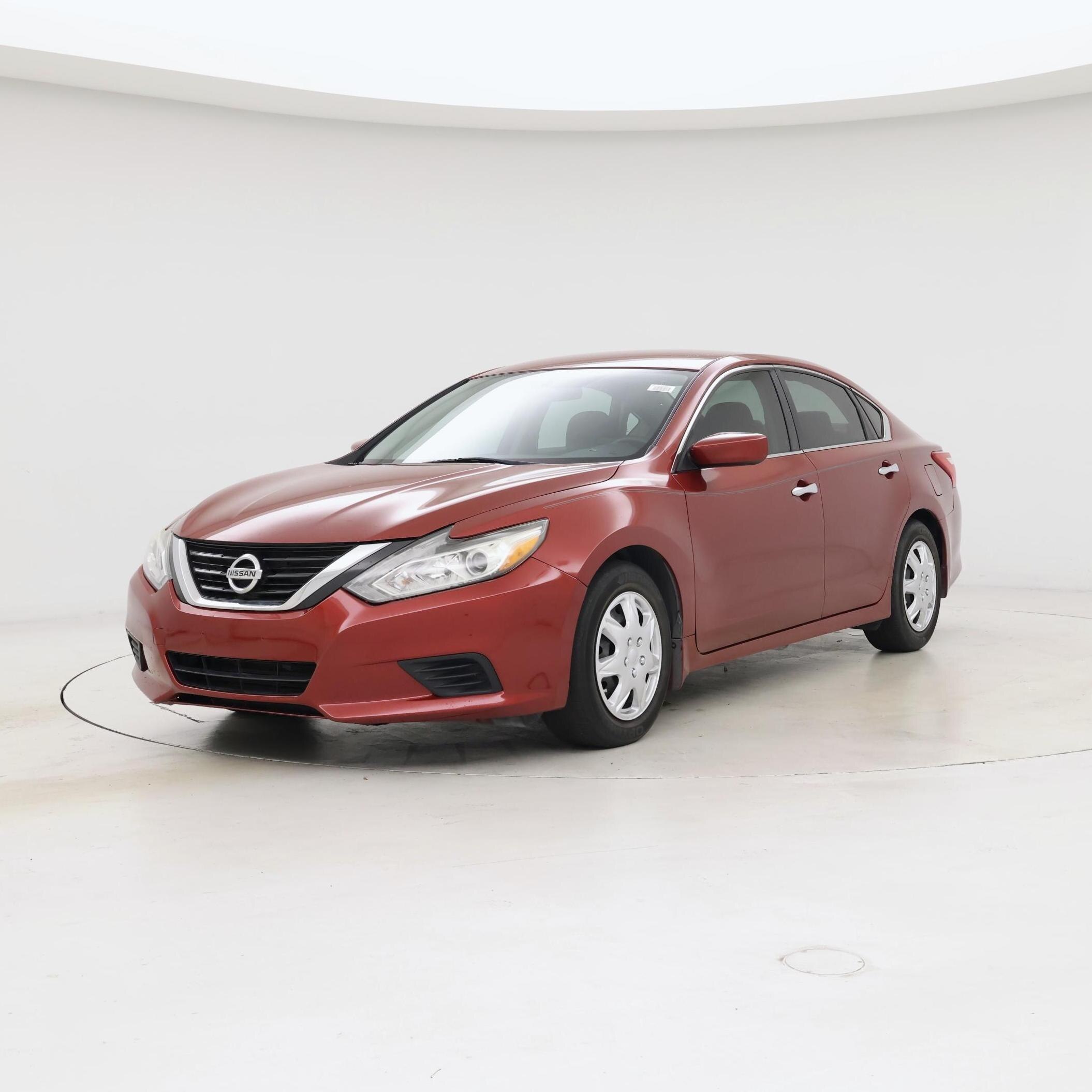 Thumbnail: 2017 Nissan Altima - 4