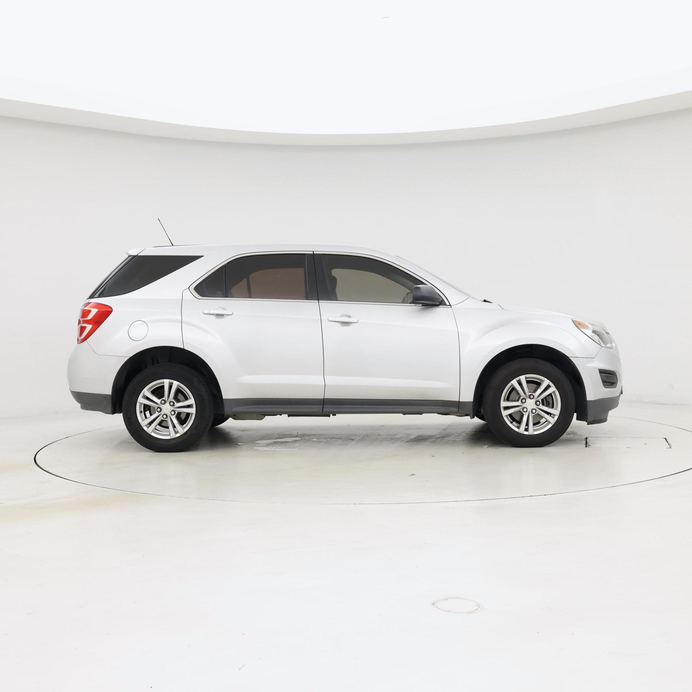 Thumbnail: 2017 Chevrolet Equinox - 7