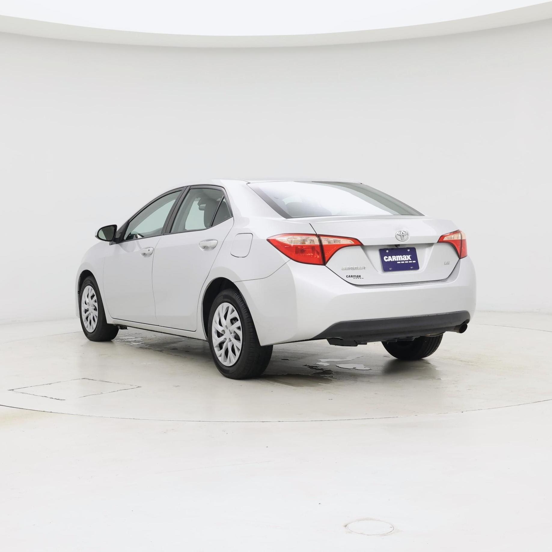 Thumbnail: 2018 Toyota Corolla - 2