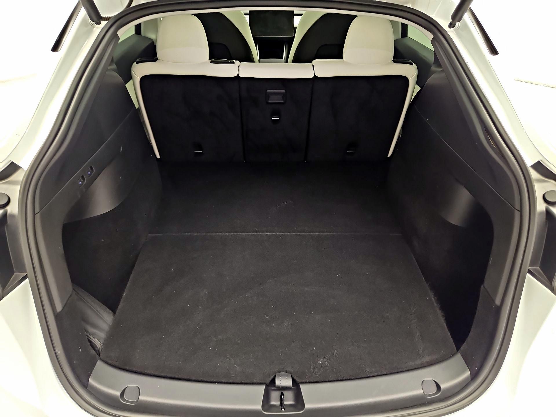 Thumbnail: 2020 Tesla Model Y - 20