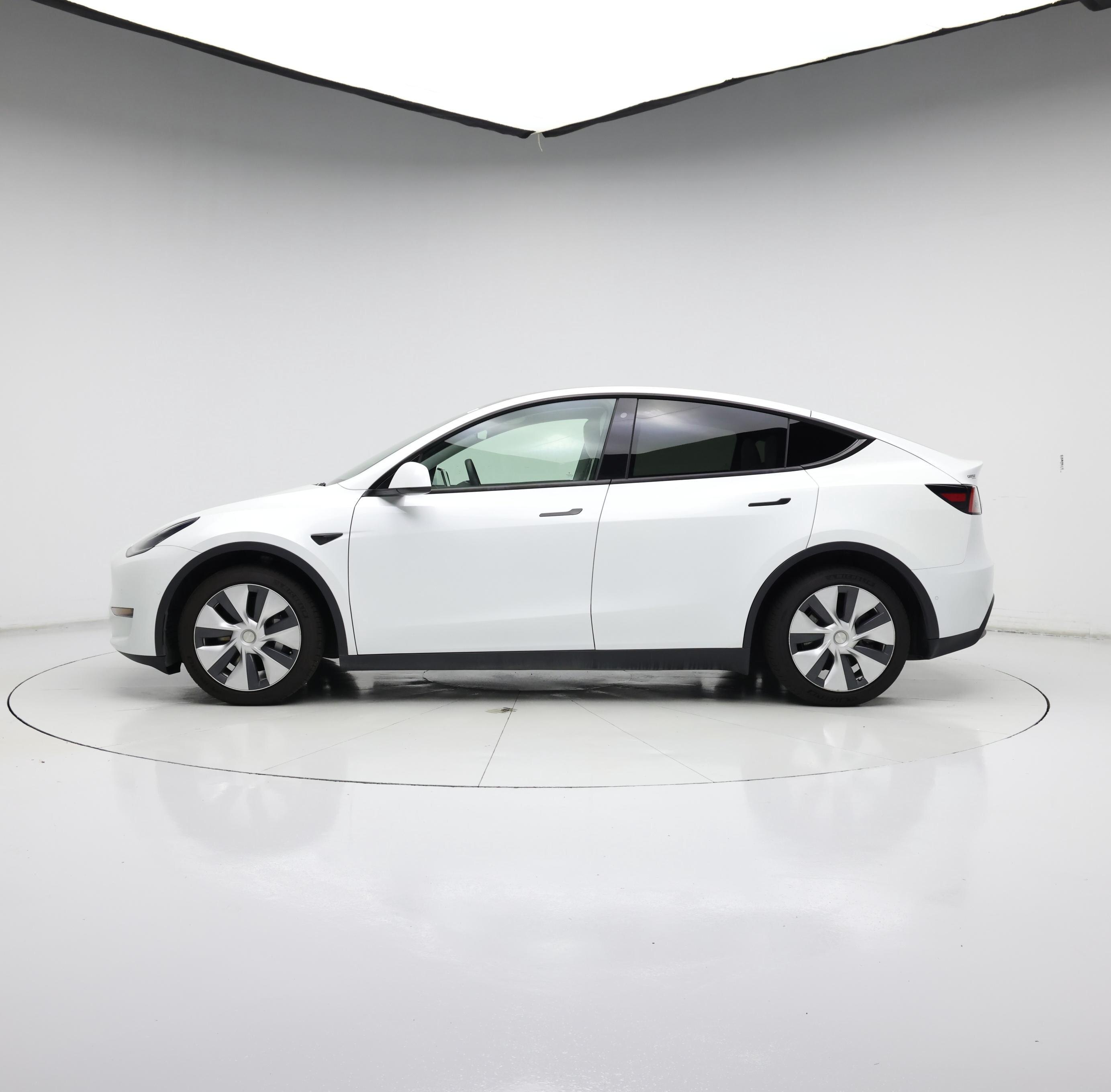 Thumbnail: 2020 Tesla Model Y - 3