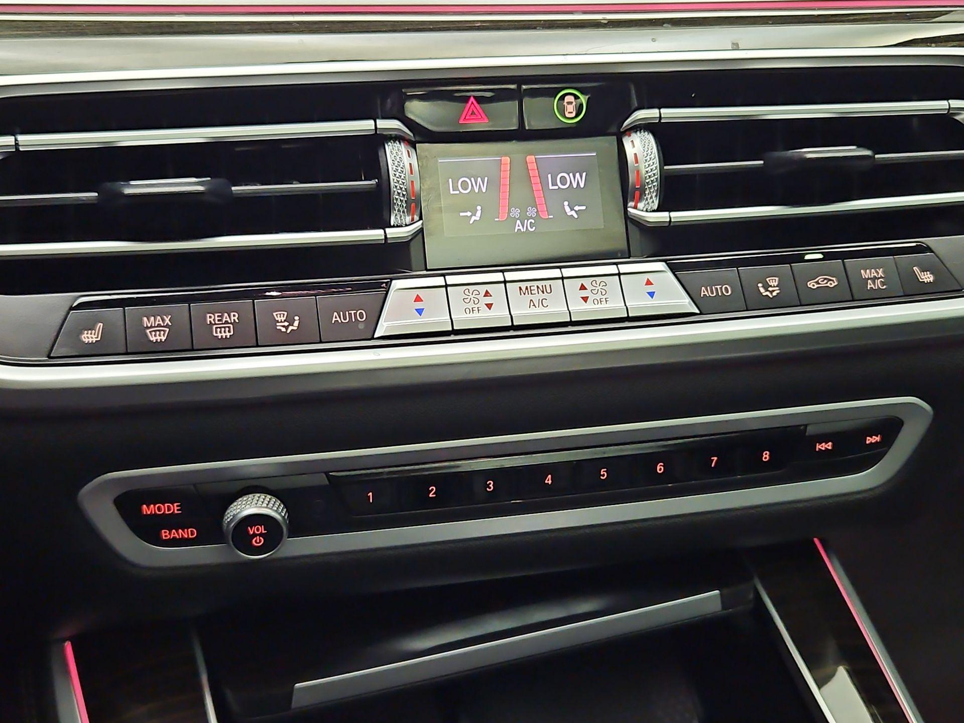 Thumbnail: 2021 BMW X5 - 17