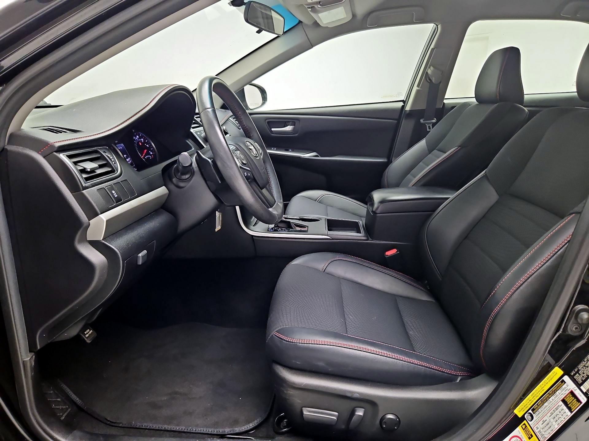 Thumbnail: 2017 Toyota Camry - 11