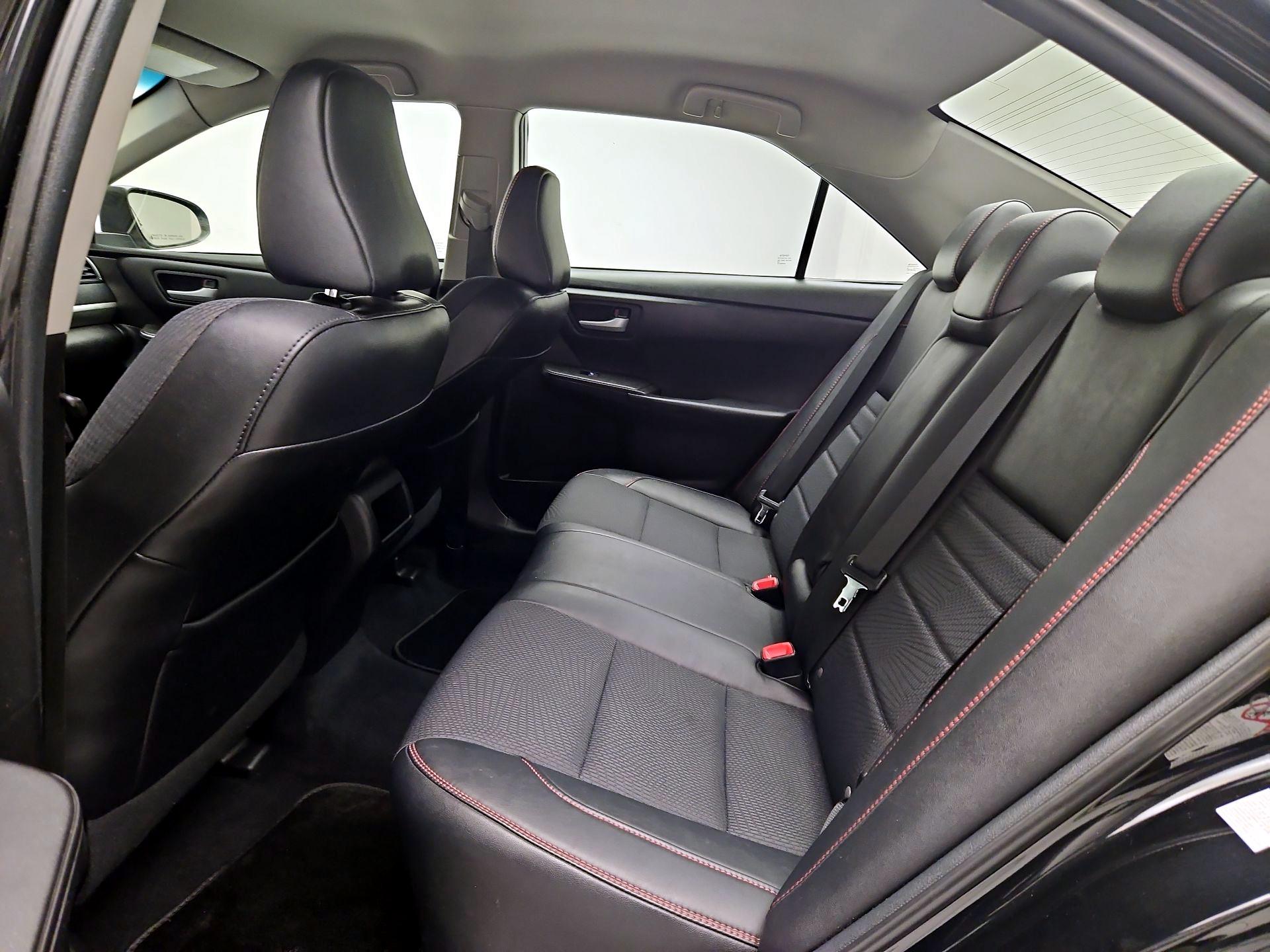 Thumbnail: 2017 Toyota Camry - 17