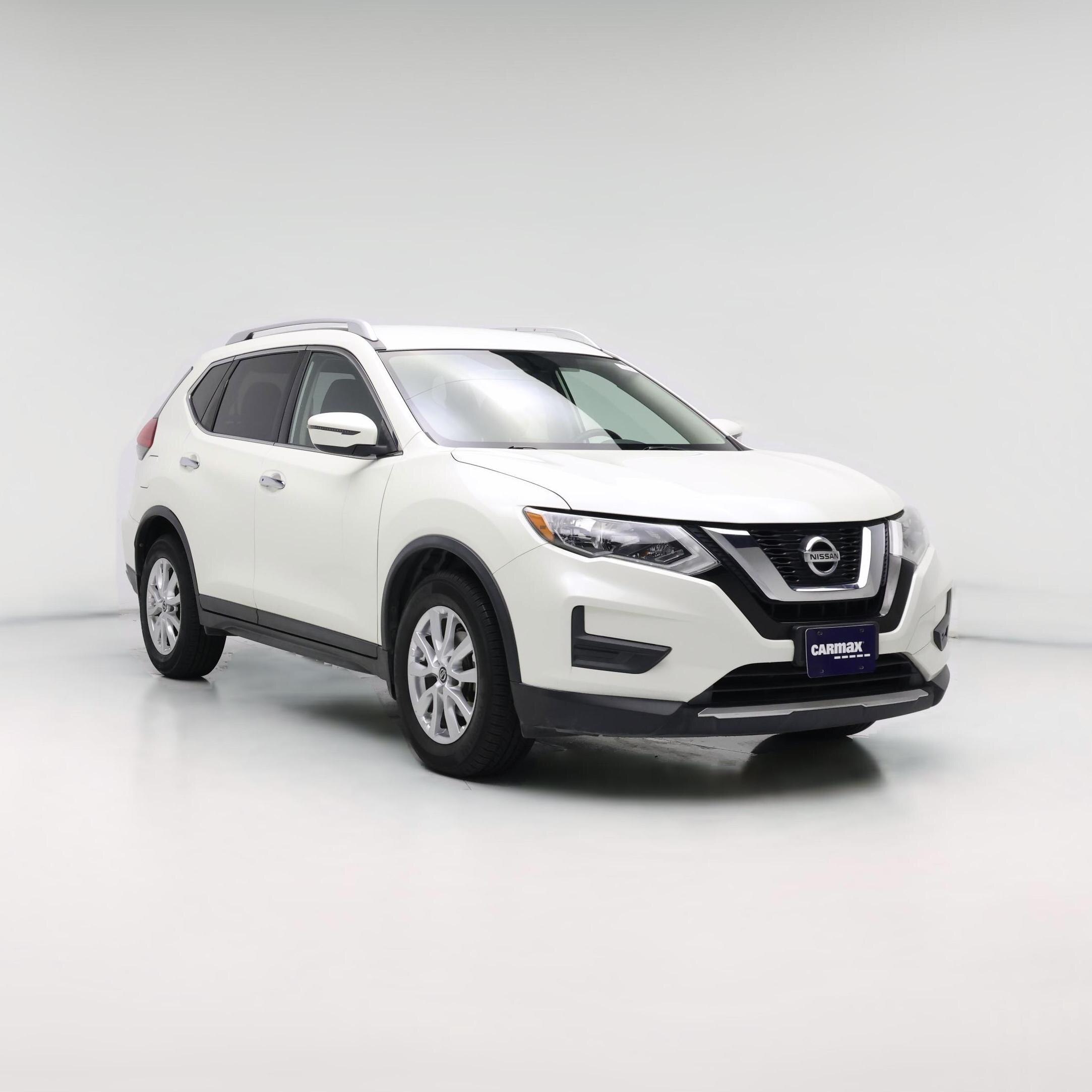 Thumbnail: 2017 Nissan Rogue - 1