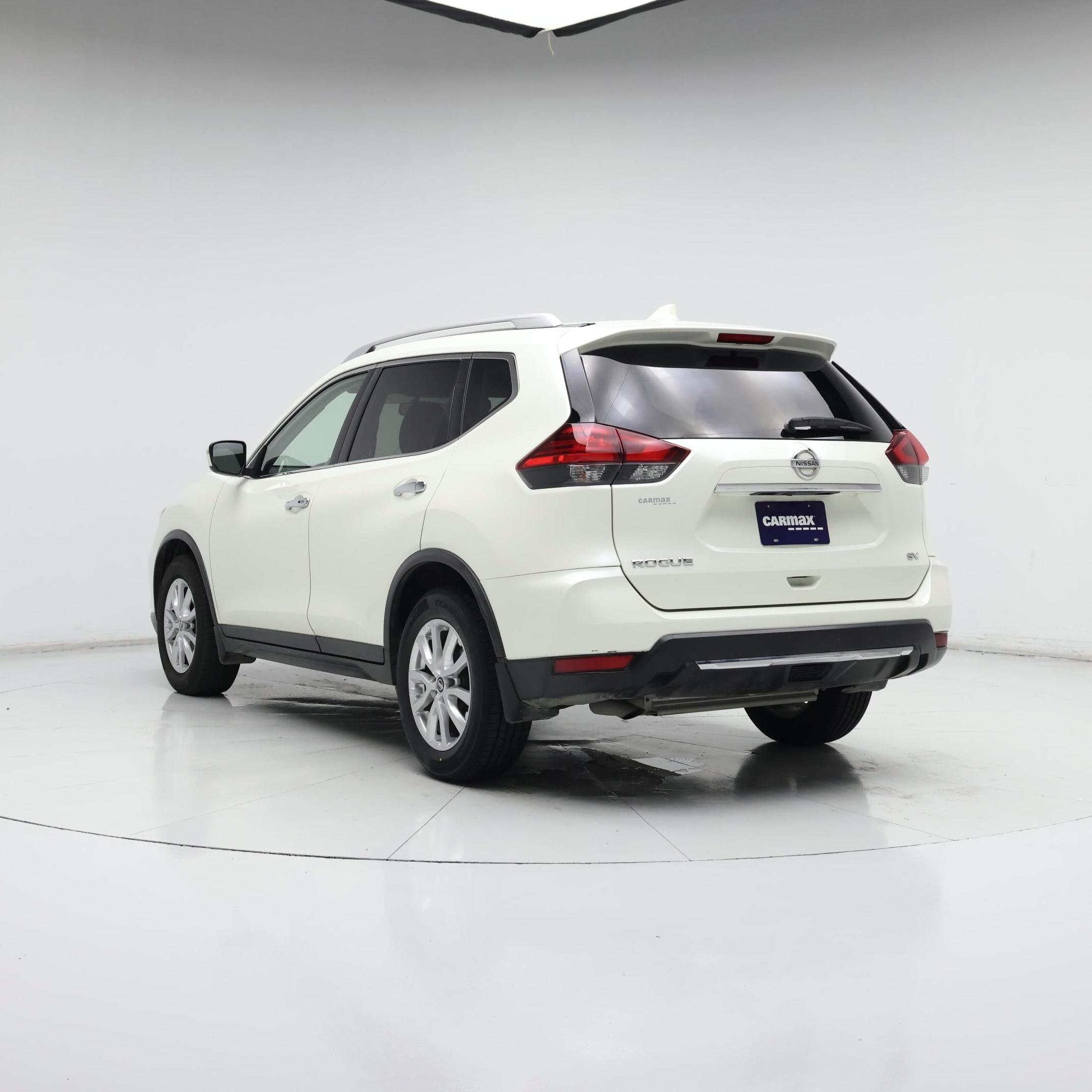 Thumbnail: 2017 Nissan Rogue - 2