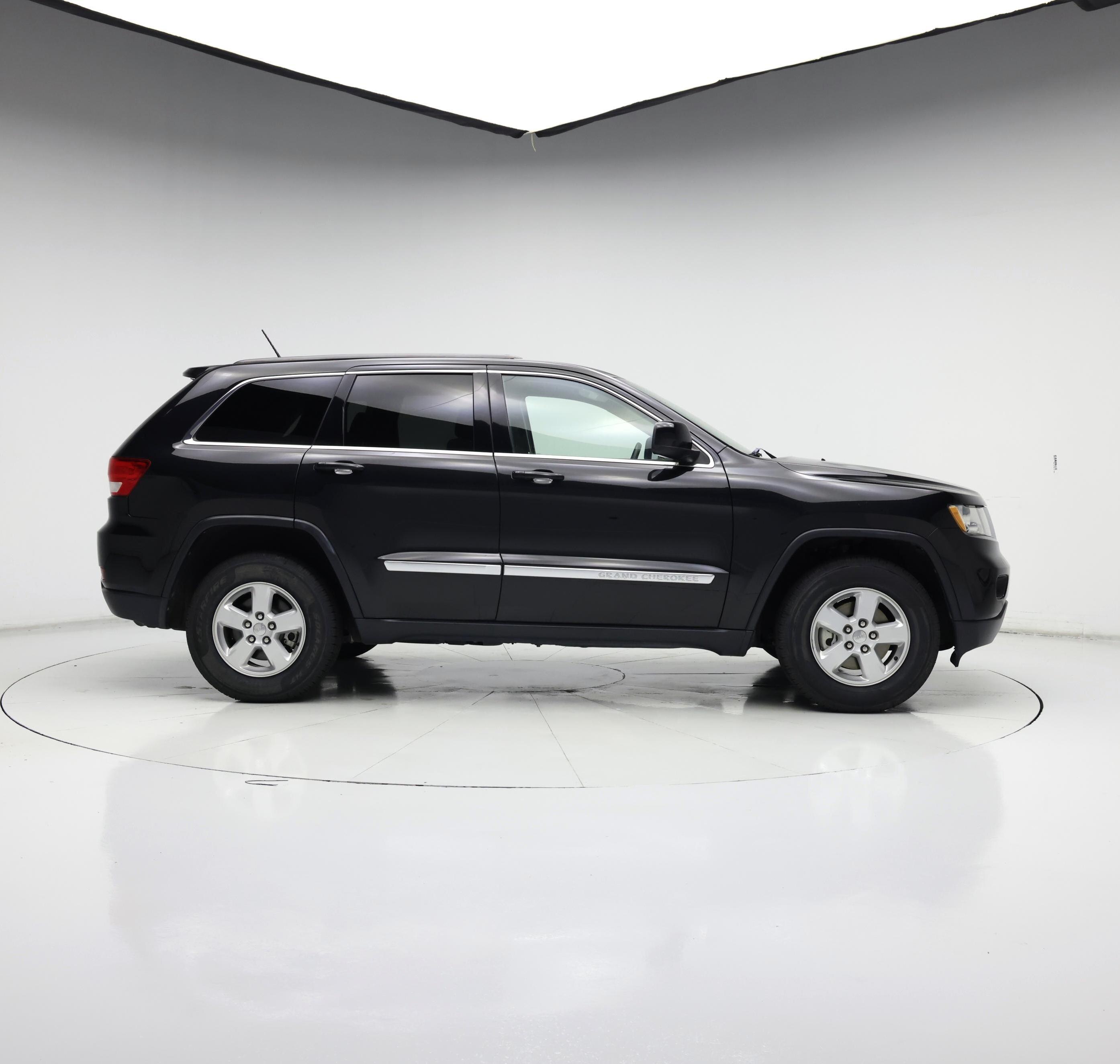 Thumbnail: 2013 Jeep Grand Cherokee - 7