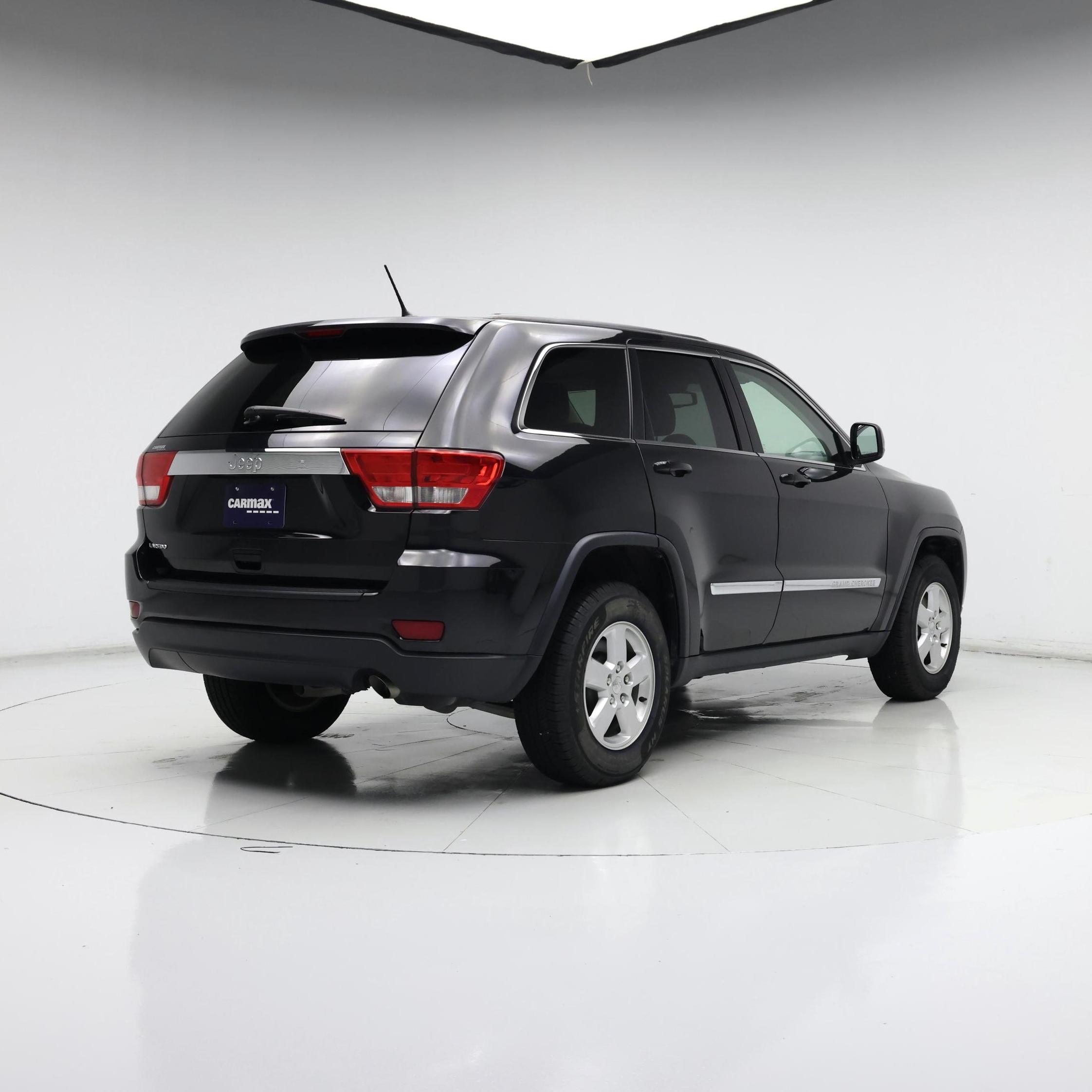 Thumbnail: 2013 Jeep Grand Cherokee - 8