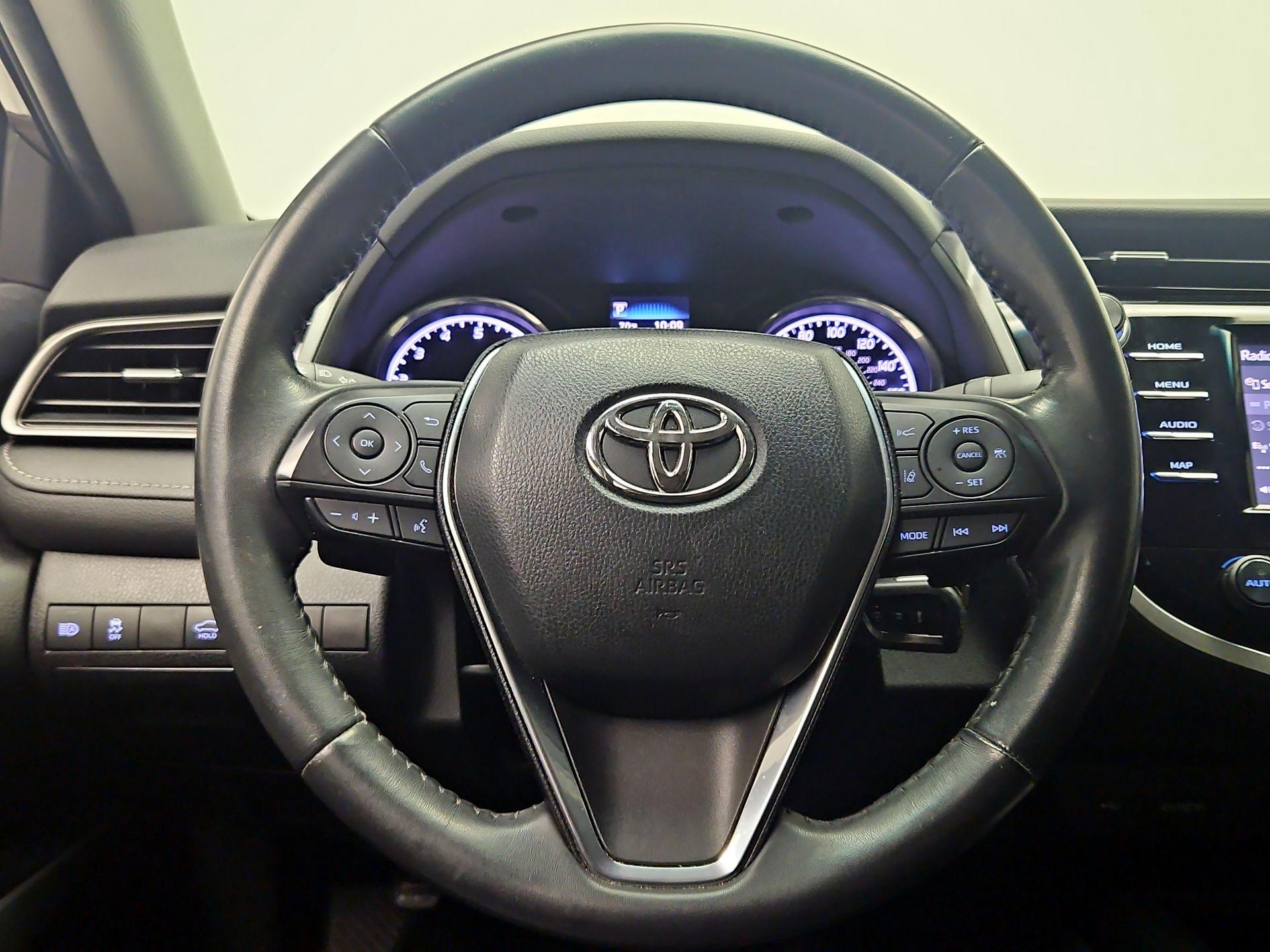 Thumbnail: 2020 Toyota Camry - 10