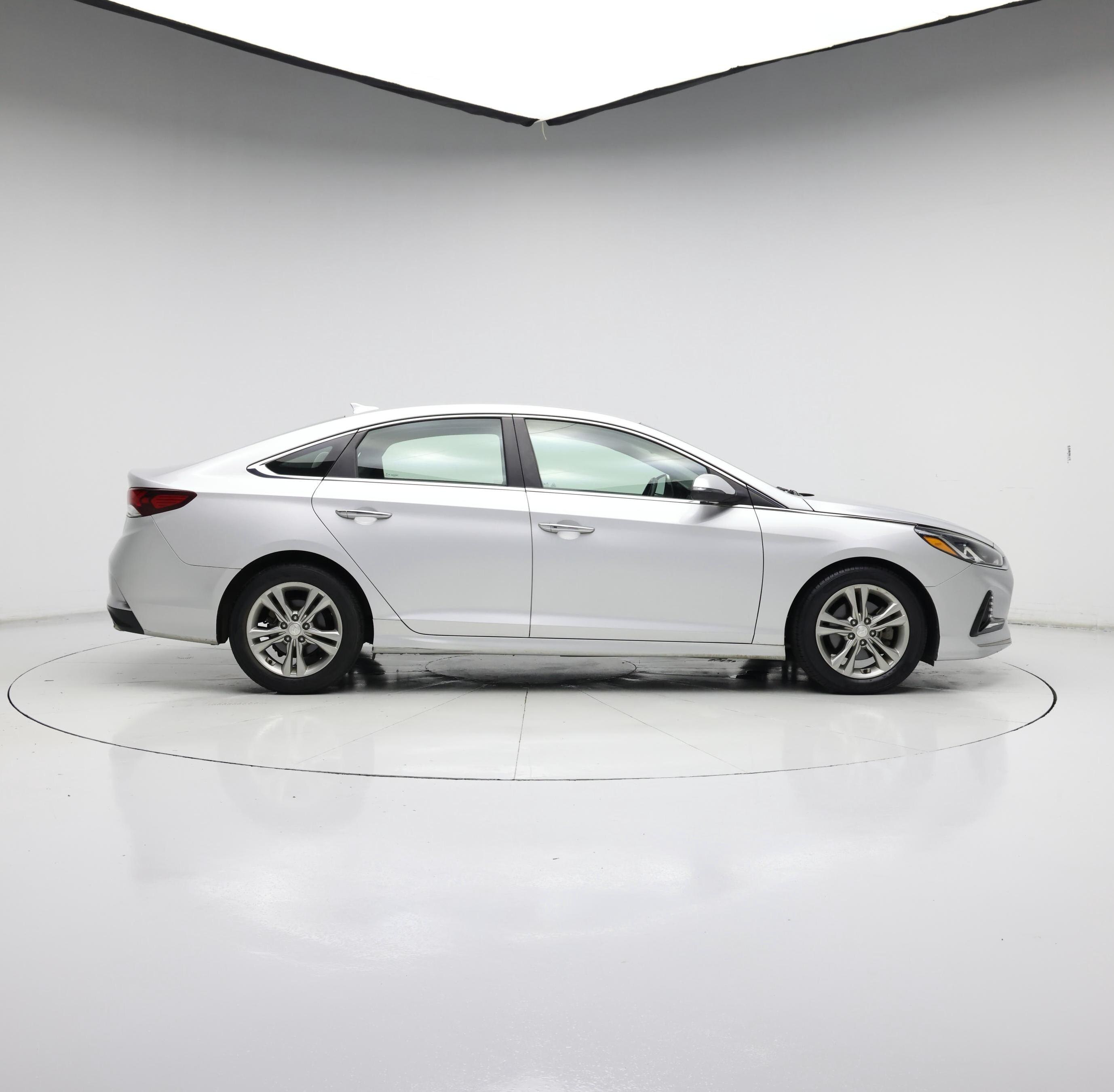 Thumbnail: 2018 Hyundai Sonata - 7