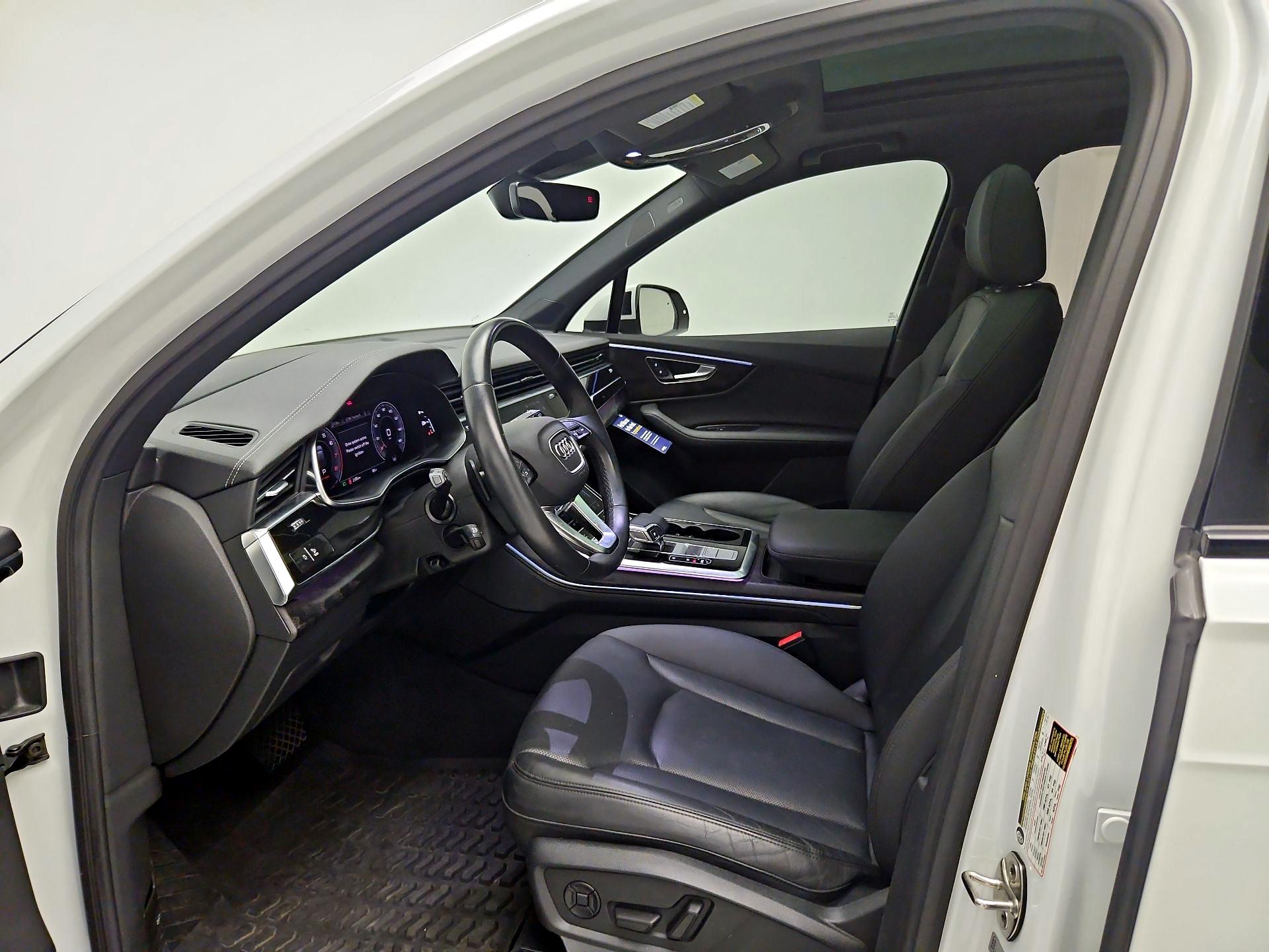 Thumbnail: 2023 Audi Q7 - 11