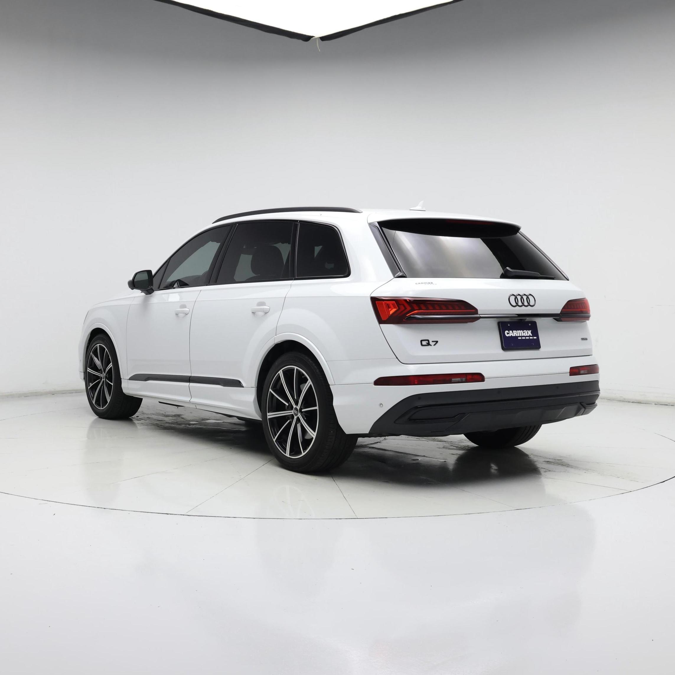 Thumbnail: 2023 Audi Q7 - 2