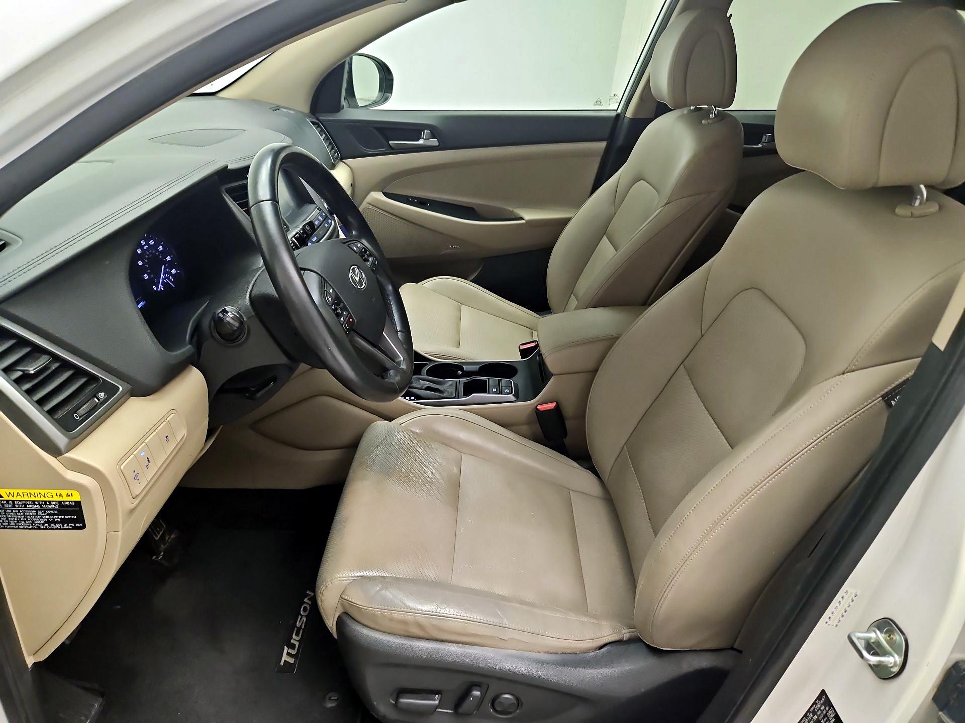 Thumbnail: 2017 Hyundai Tucson - 11