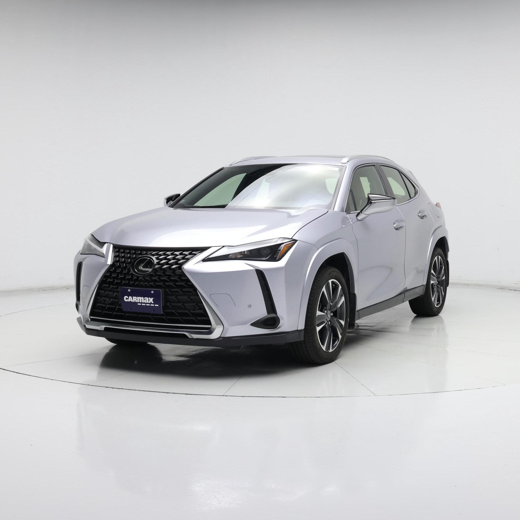Thumbnail: 2023 Lexus UX - 4