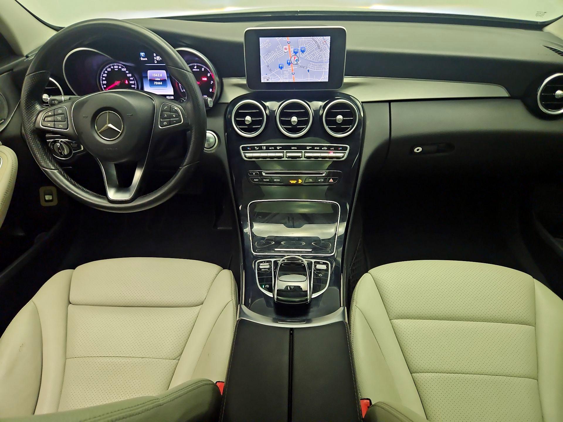 Thumbnail: 2015 Mercedes-Benz C-Class - 9