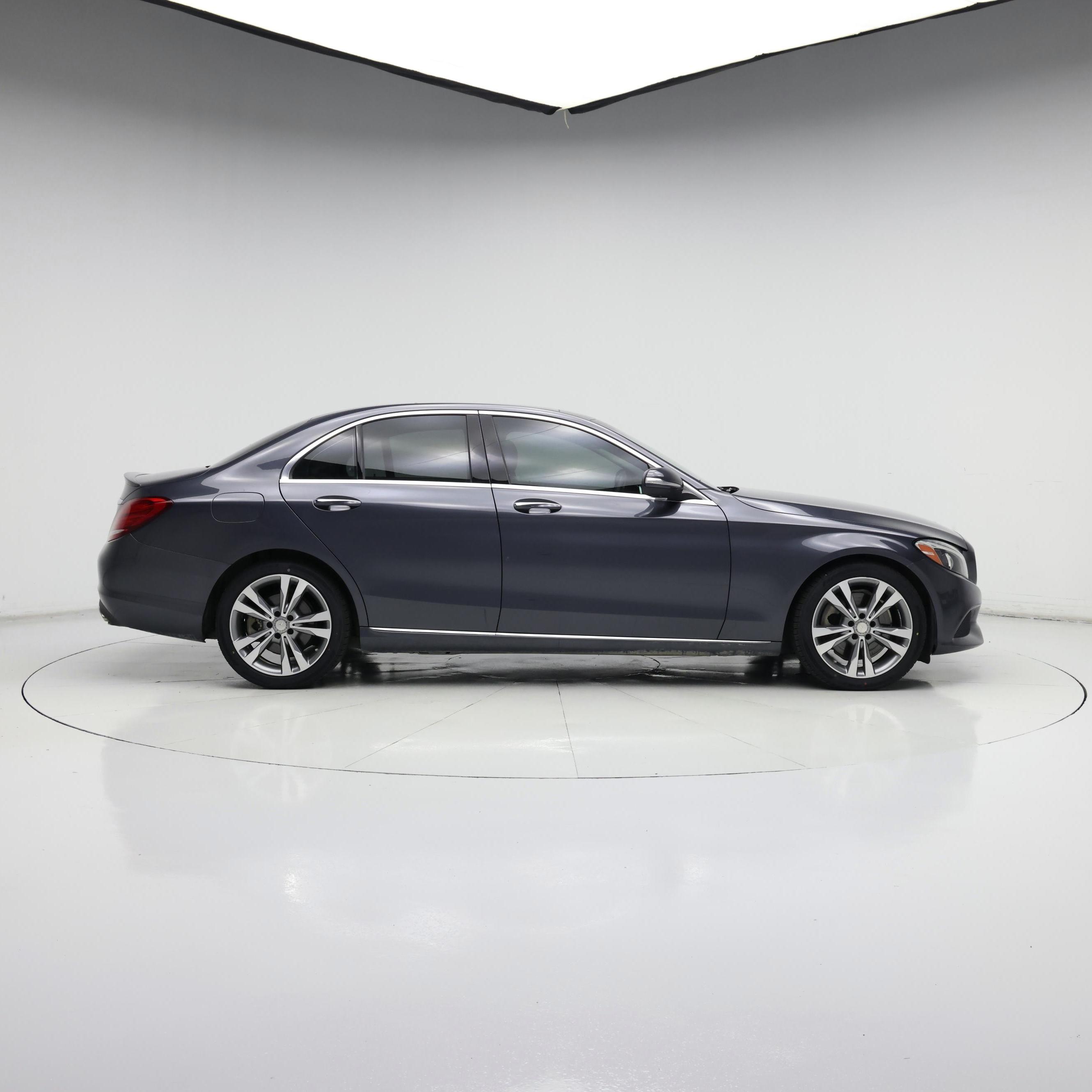 Thumbnail: 2015 Mercedes-Benz C-Class - 7