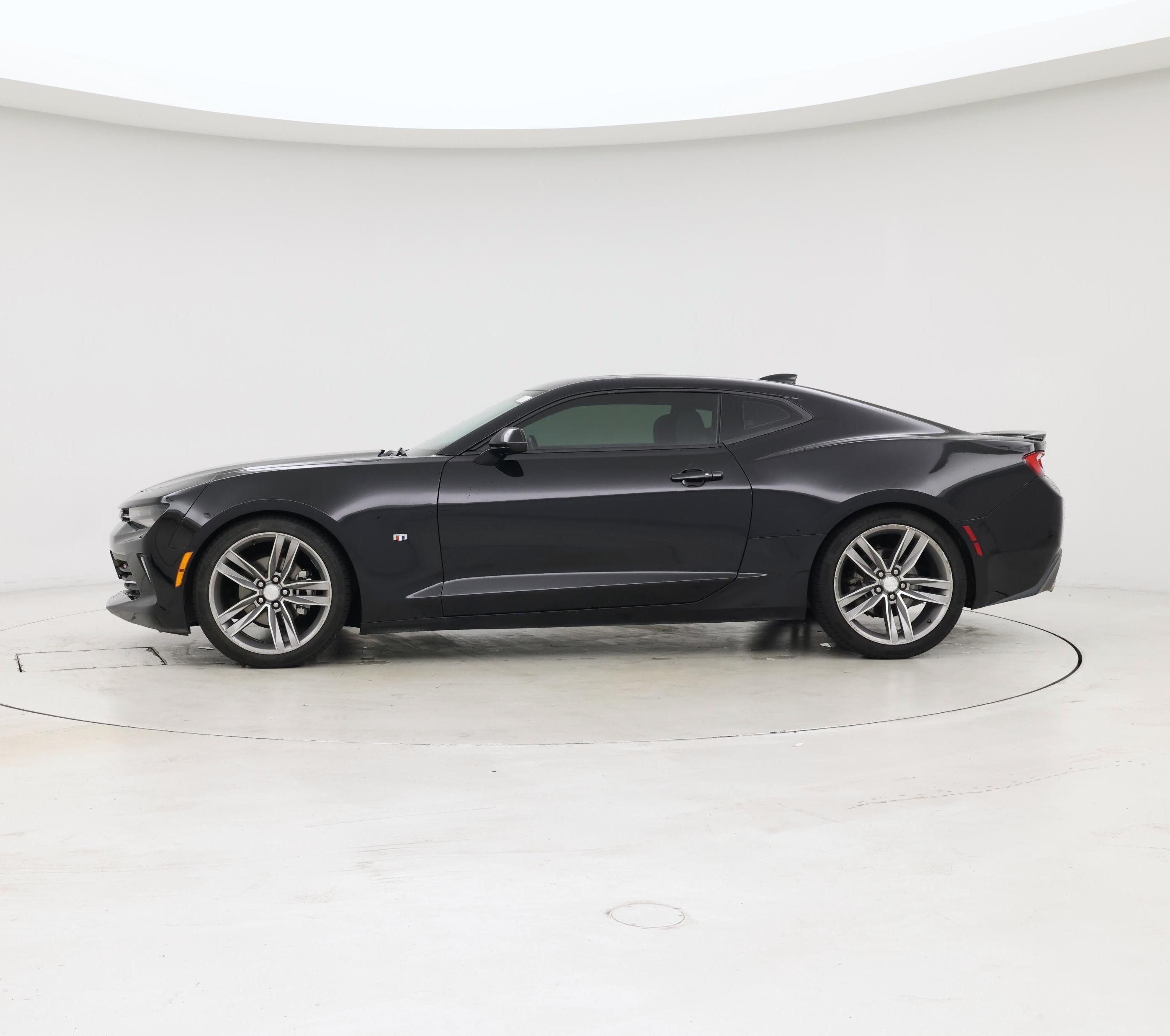 Thumbnail: 2018 Chevrolet Camaro - 3