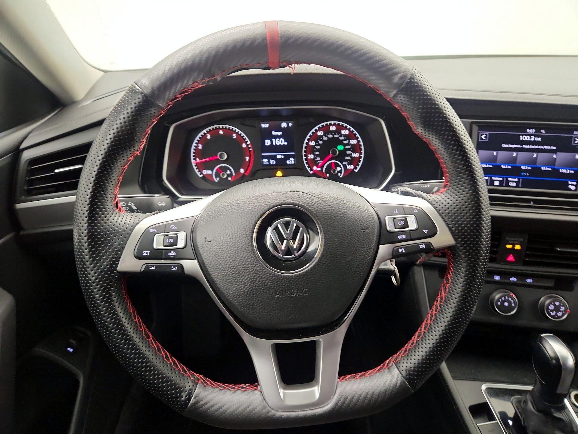 Thumbnail: 2019 Volkswagen Jetta - 10