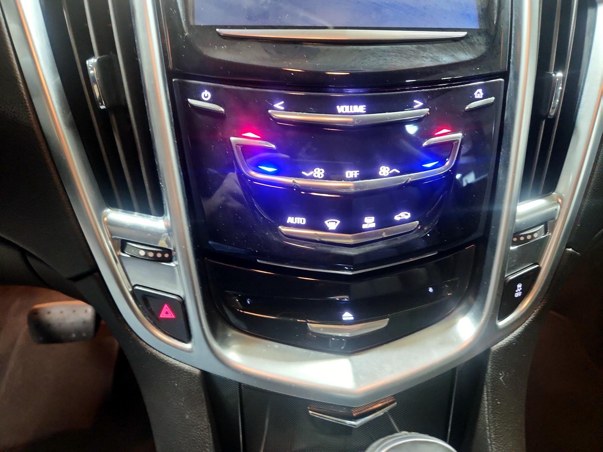 Thumbnail: 2016 Cadillac SRX - 14