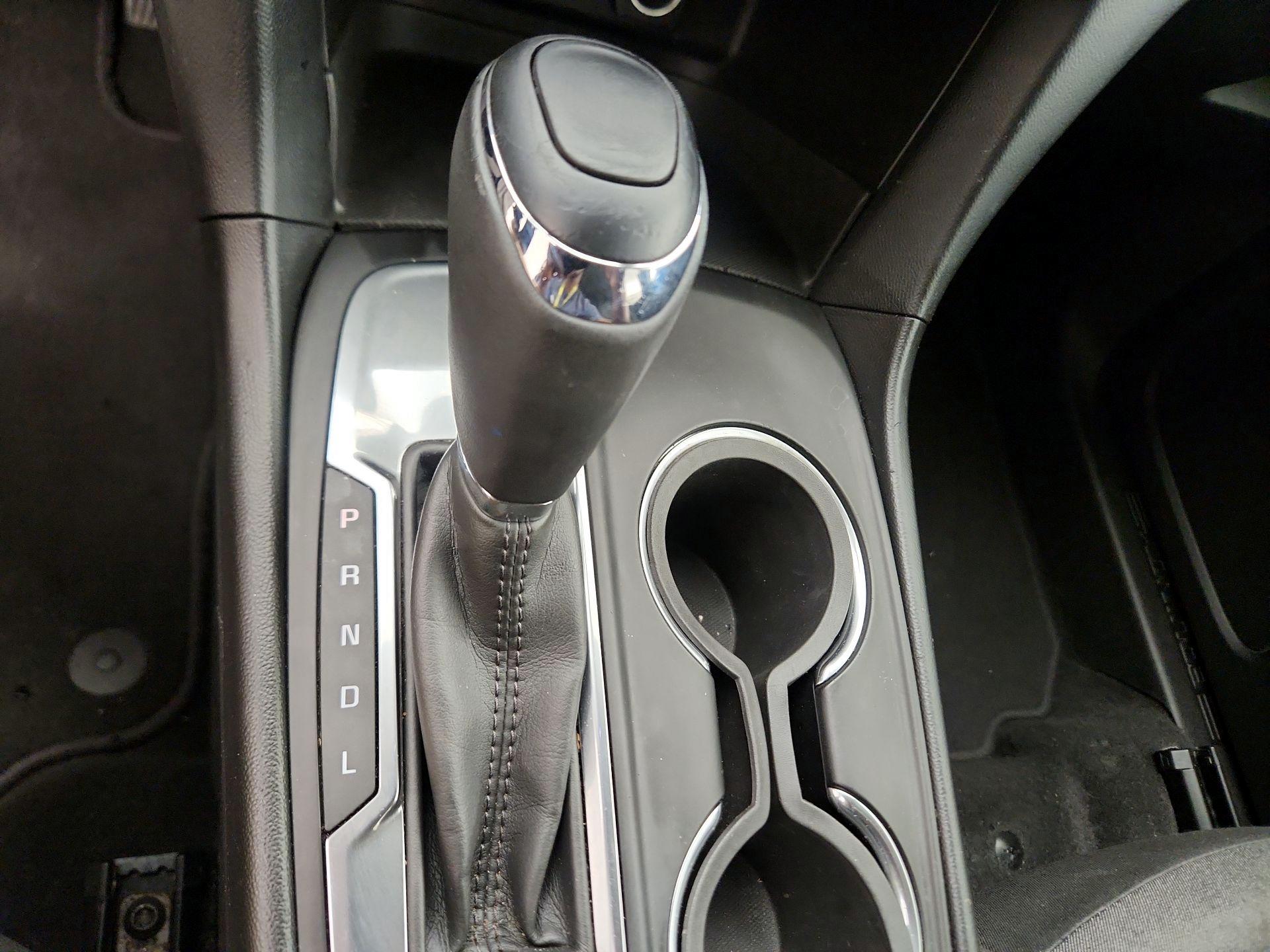 Thumbnail: 2018 Chevrolet Equinox - 17