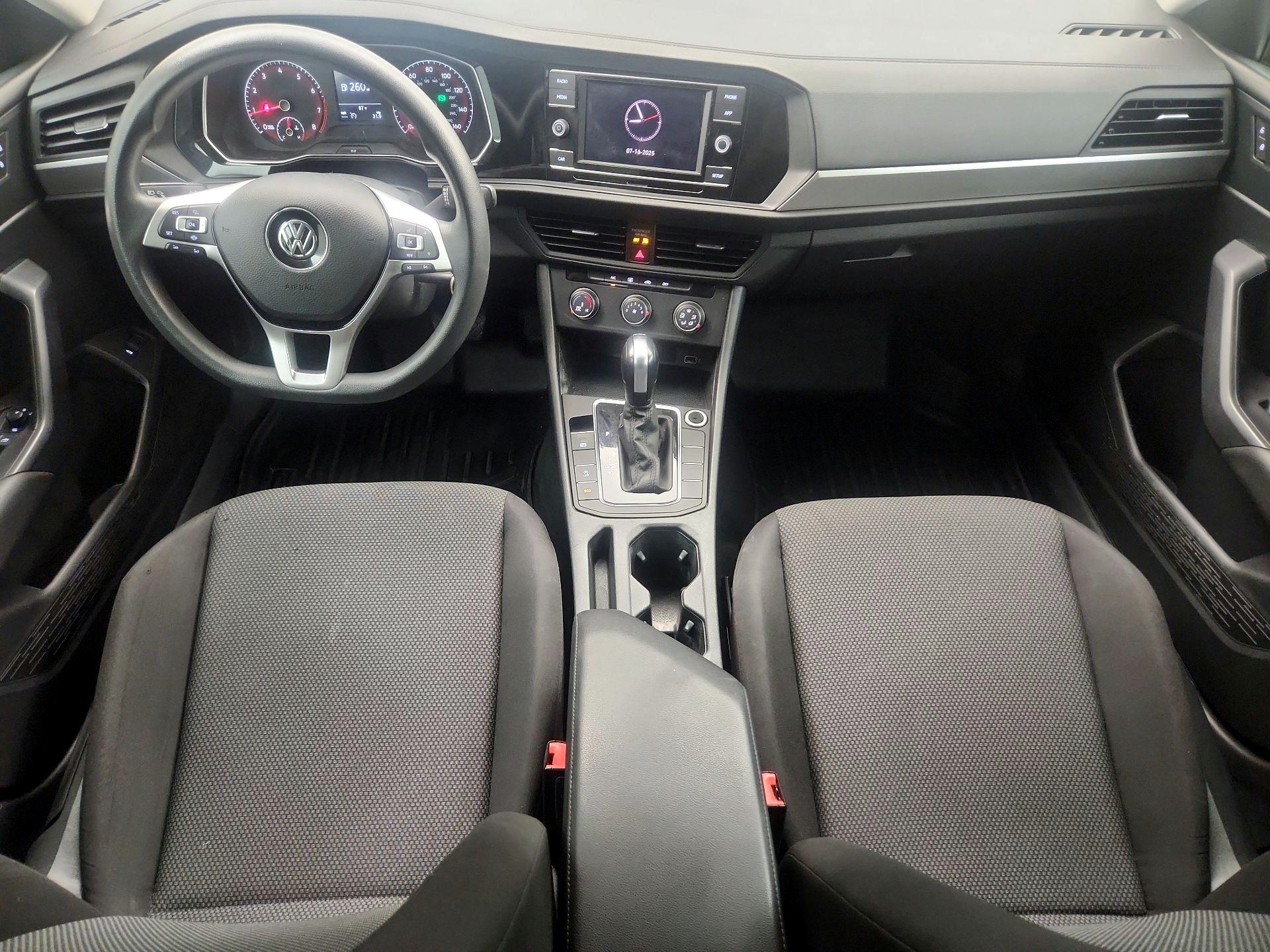 Thumbnail: 2019 Volkswagen Jetta - 9