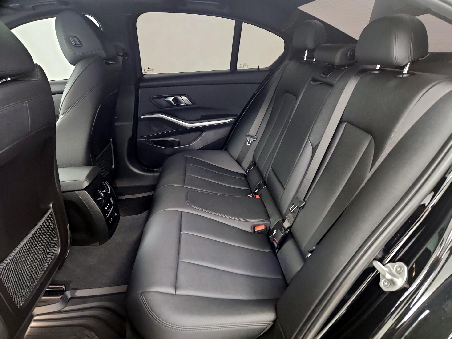 Thumbnail: 2020 BMW 3 Series - 20