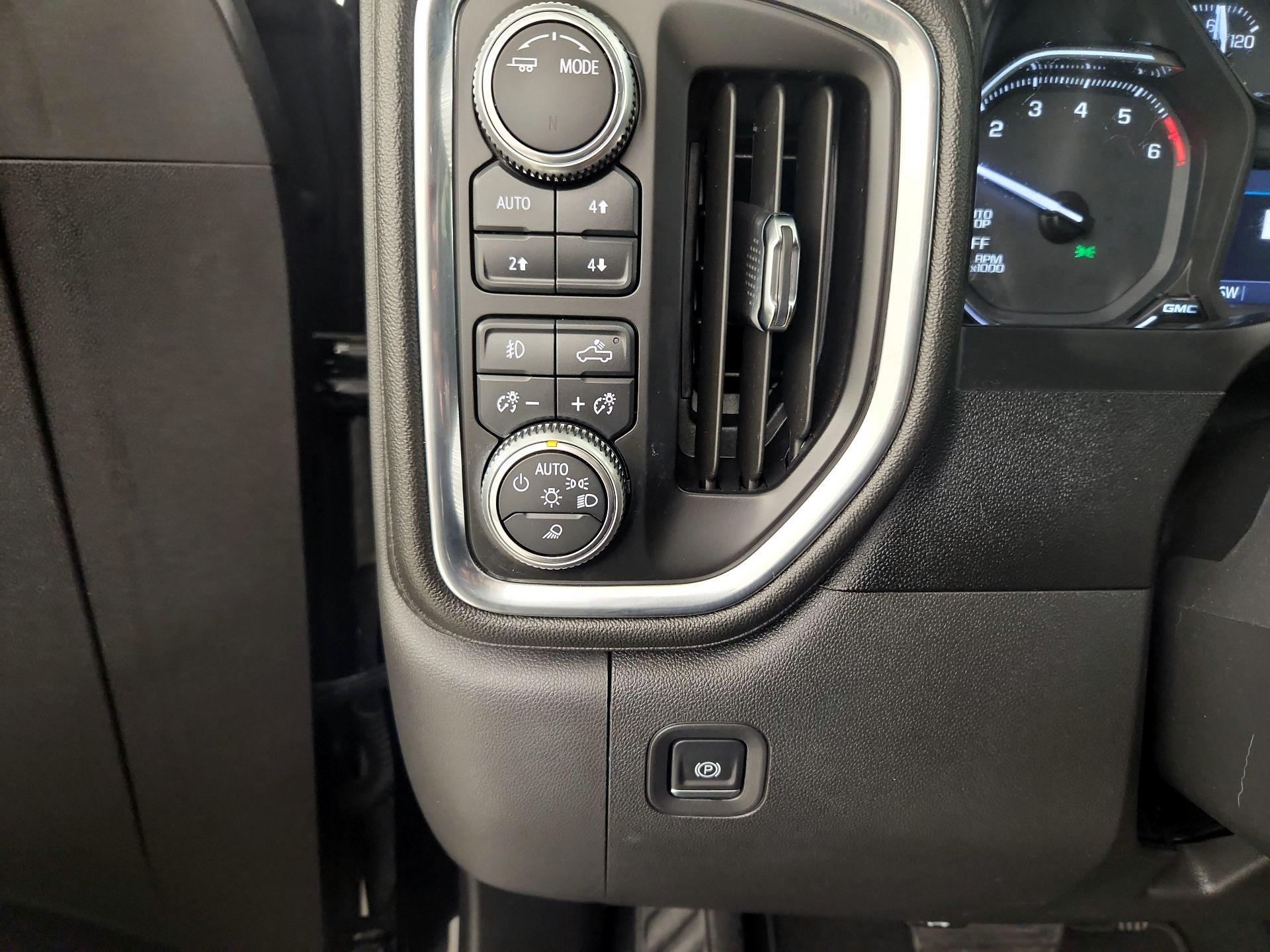 Thumbnail: 2020 GMC Sierra 1500 - 13