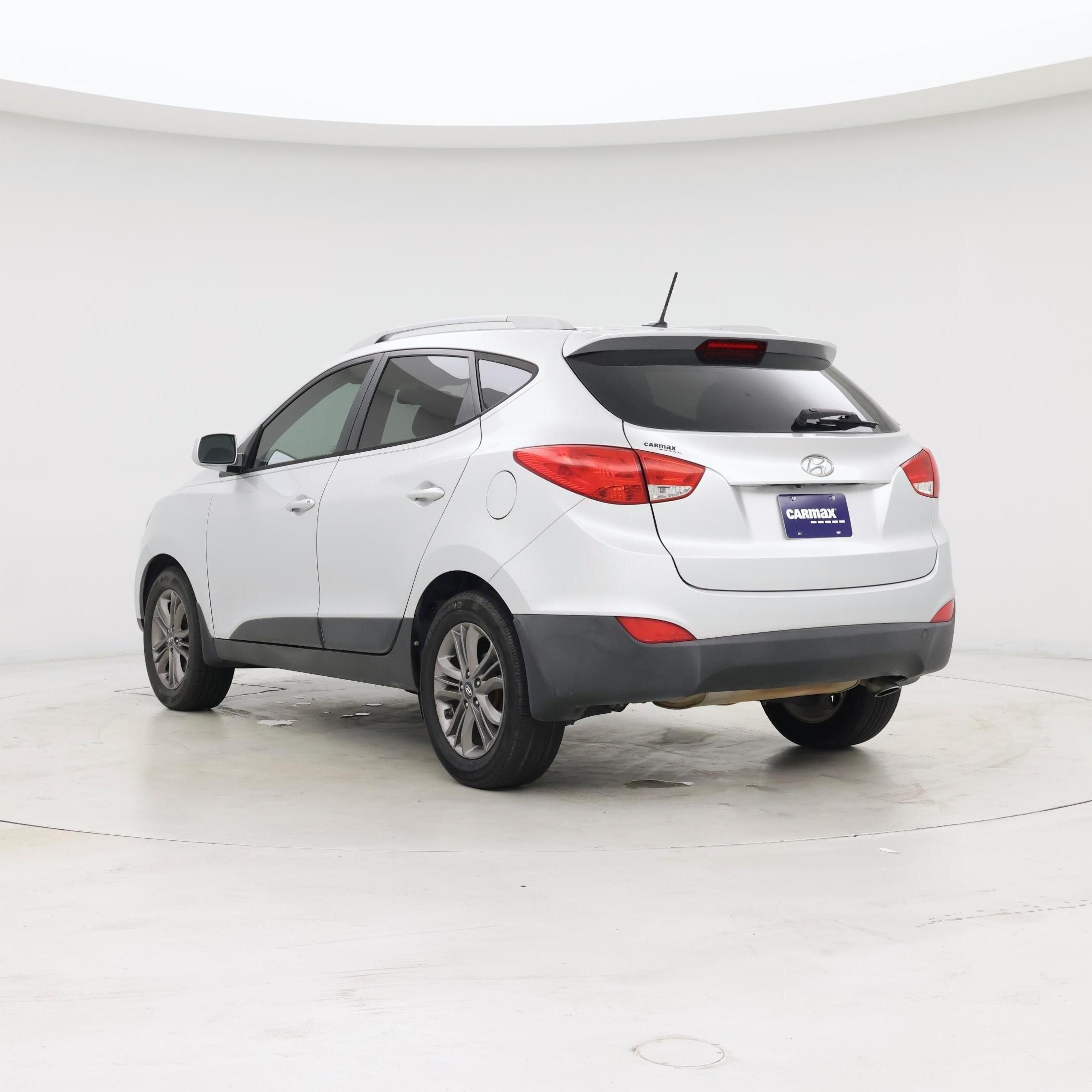 Thumbnail: 2015 Hyundai Tucson - 2