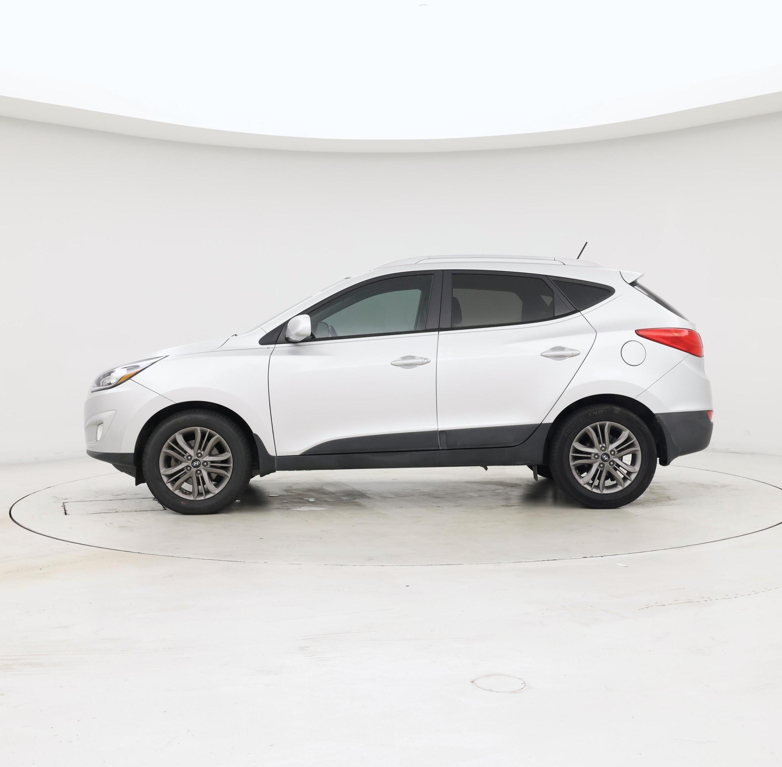 Thumbnail: 2015 Hyundai Tucson - 3