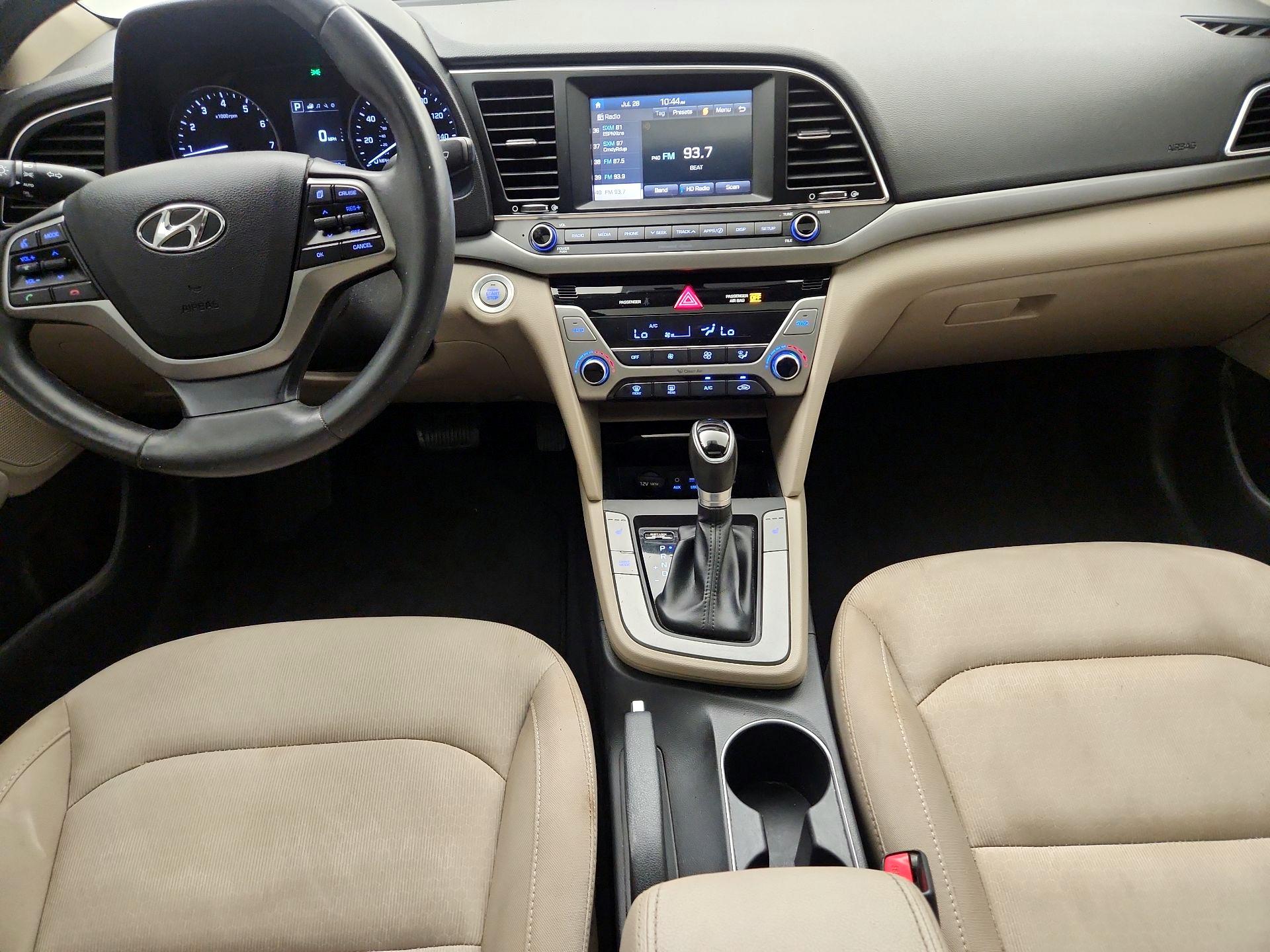 Thumbnail: 2017 Hyundai Elantra - 9