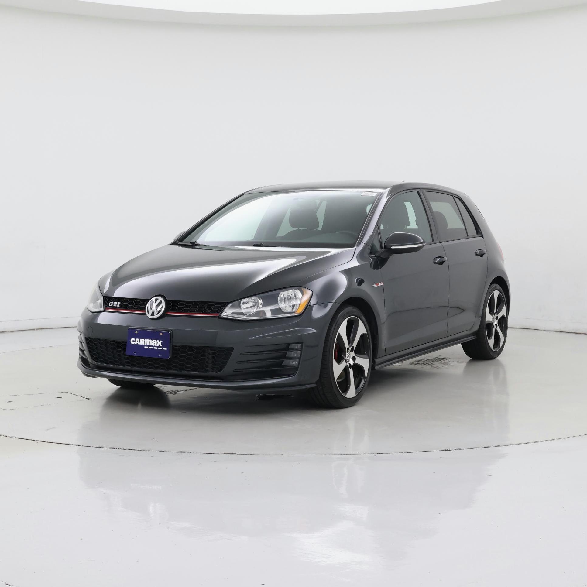 Thumbnail: 2016 Volkswagen Golf - 4