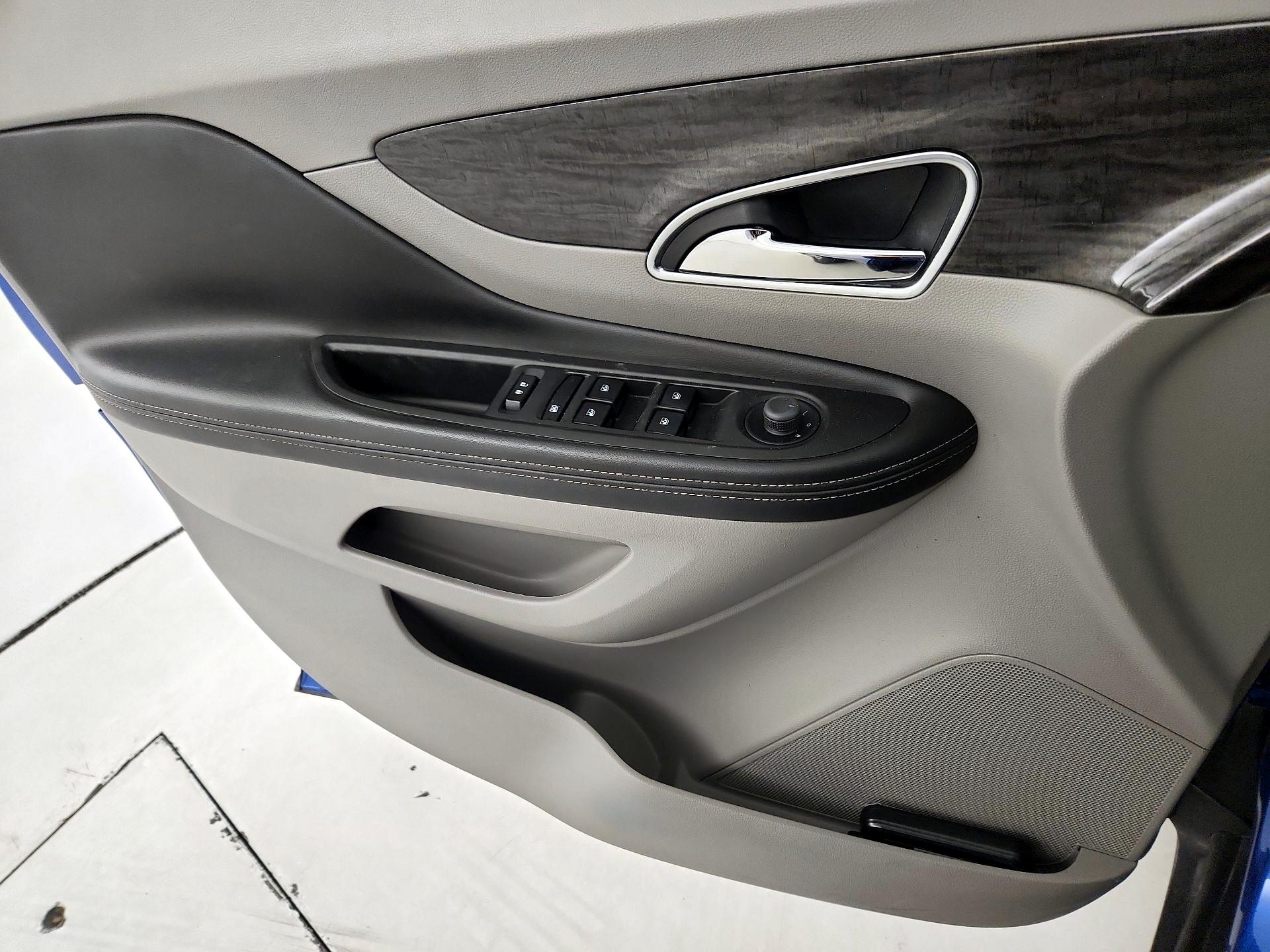 Thumbnail: 2014 Buick Encore - 12