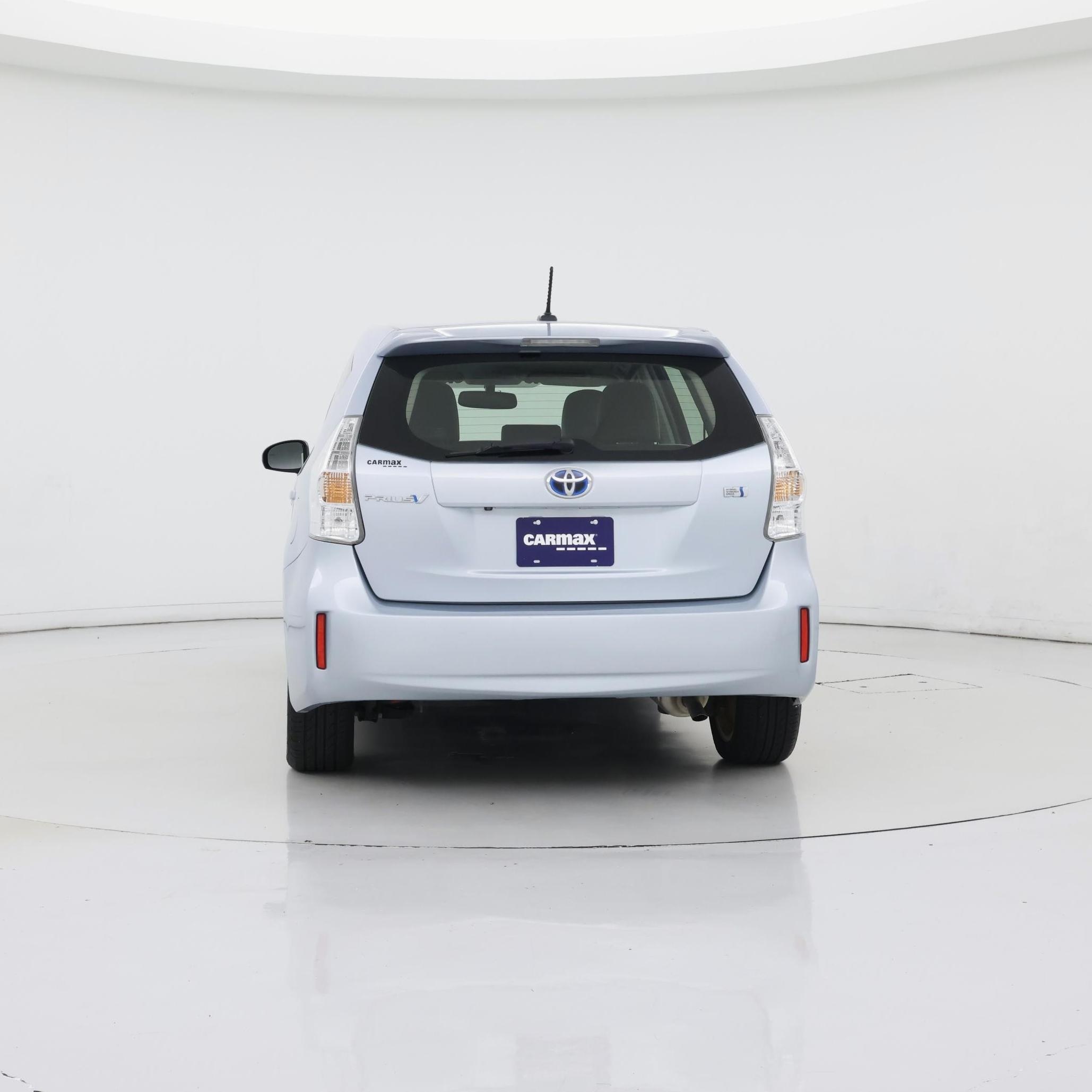 Thumbnail: 2014 Toyota Prius v - 6