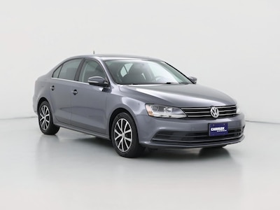 Gray 2017 Volkswagen Jetta SE