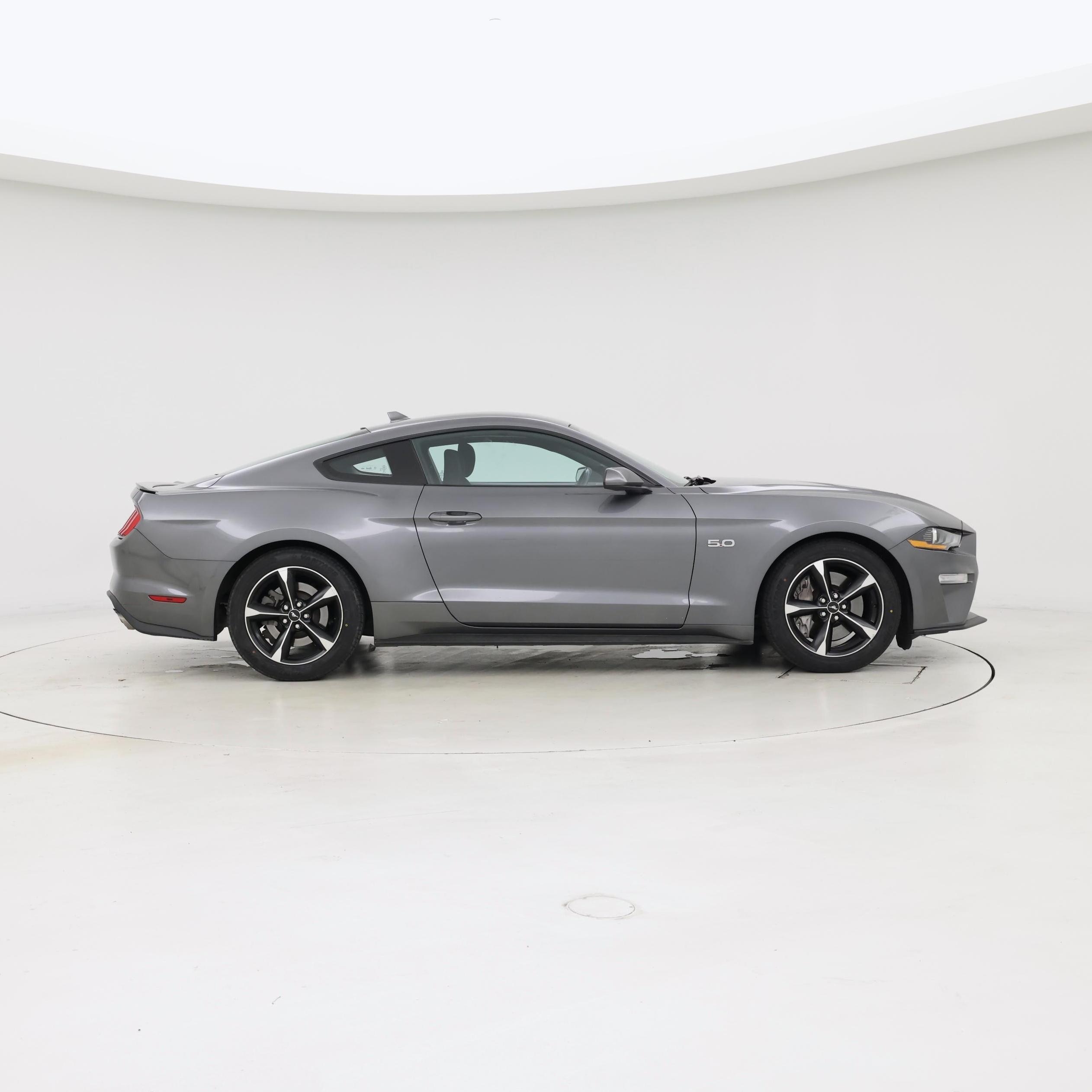 Thumbnail: 2021 Ford Mustang - 7