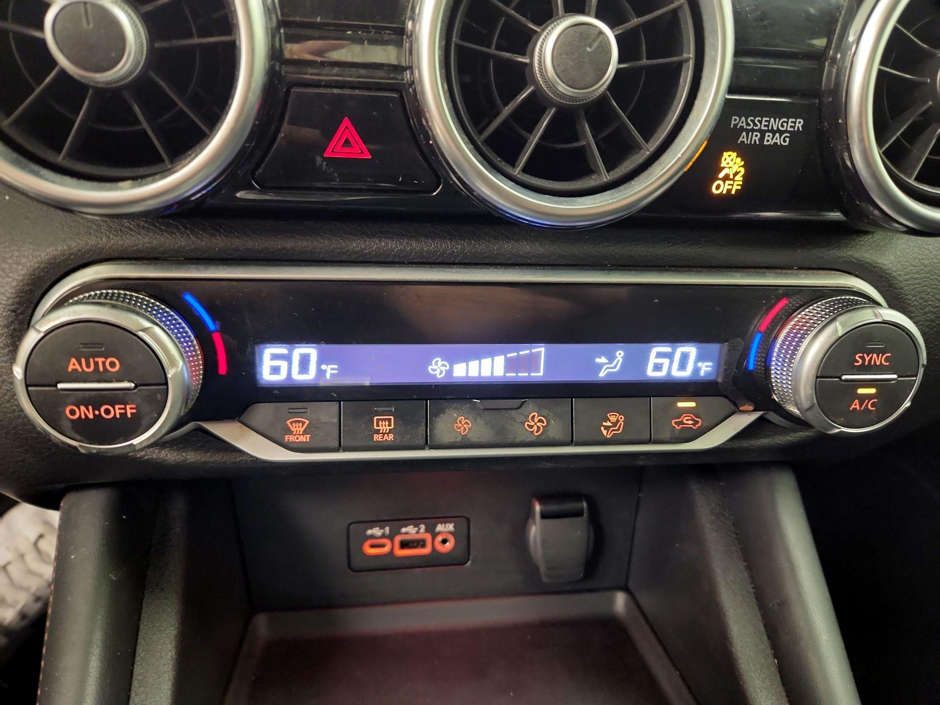 Thumbnail: 2021 Nissan Sentra - 16