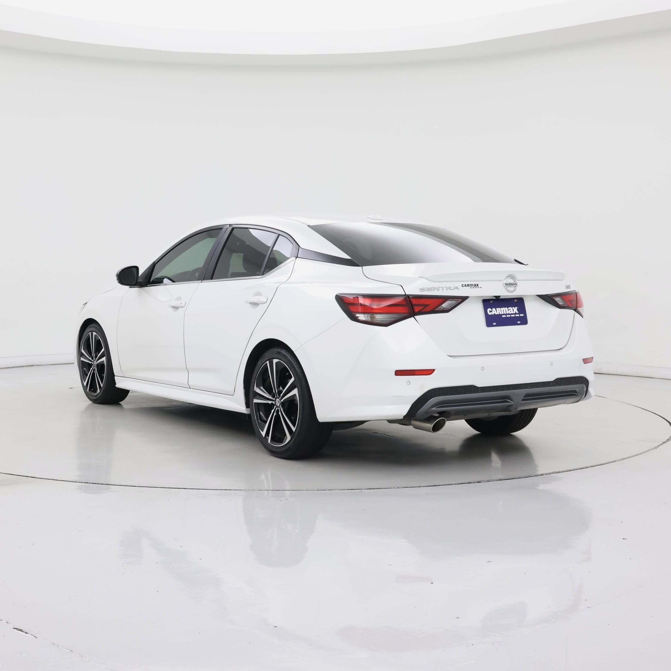 Thumbnail: 2021 Nissan Sentra - 2