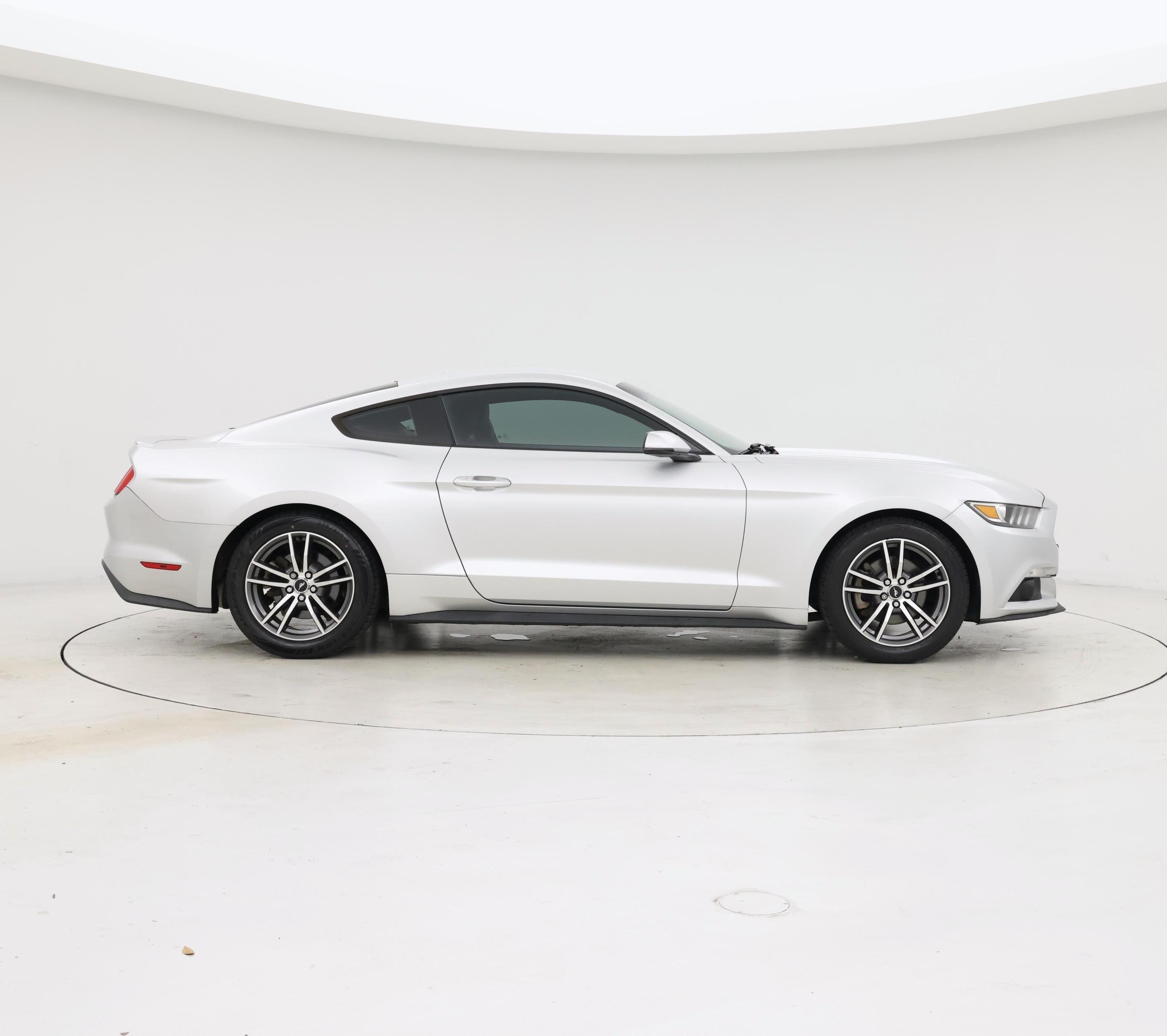 Thumbnail: 2016 Ford Mustang - 7