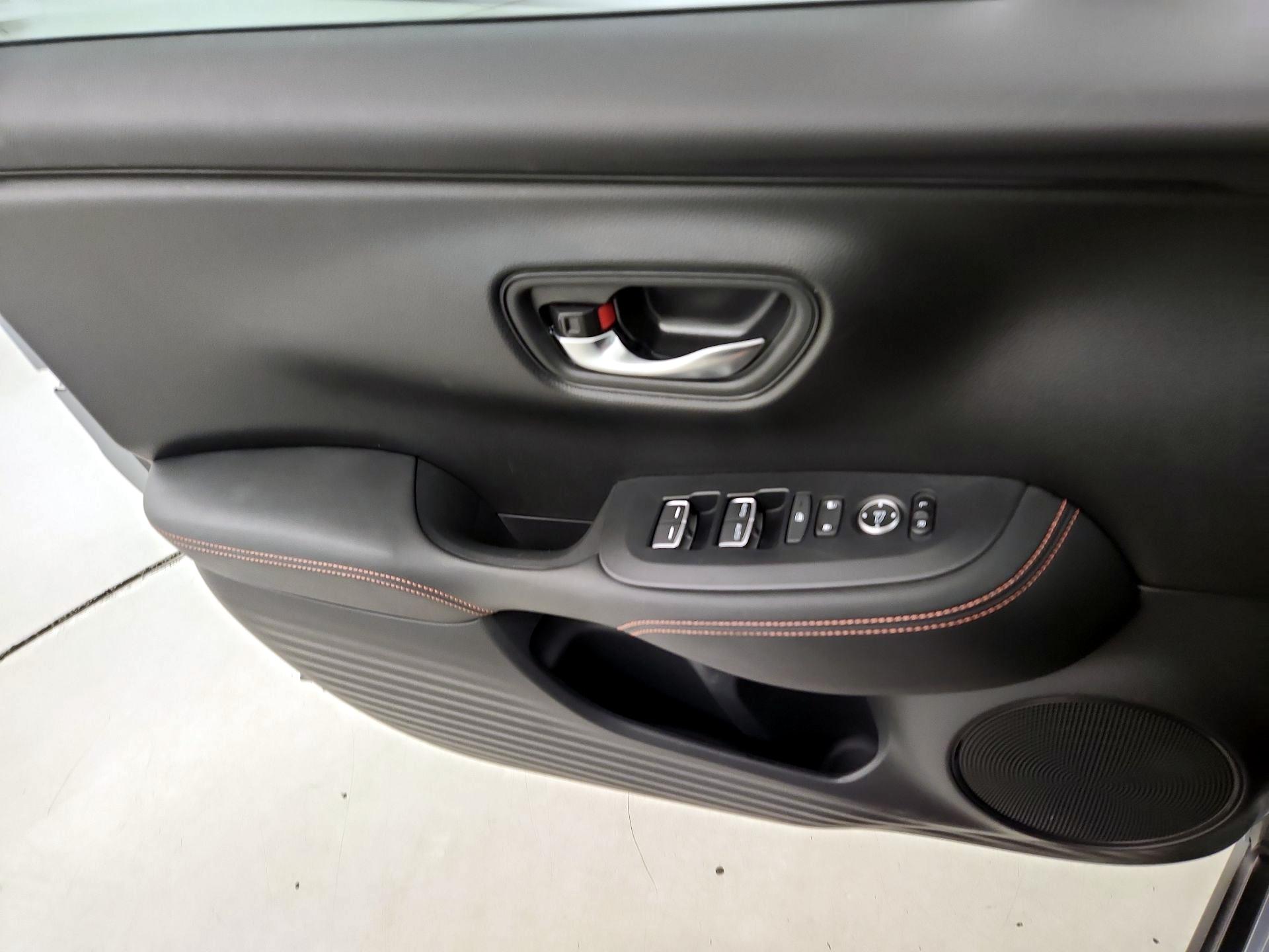 Thumbnail: 2024 Honda HR-V - 12