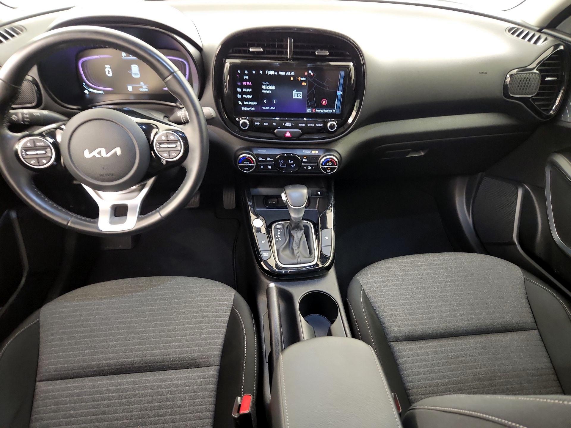 Thumbnail: 2023 Kia Soul - 9