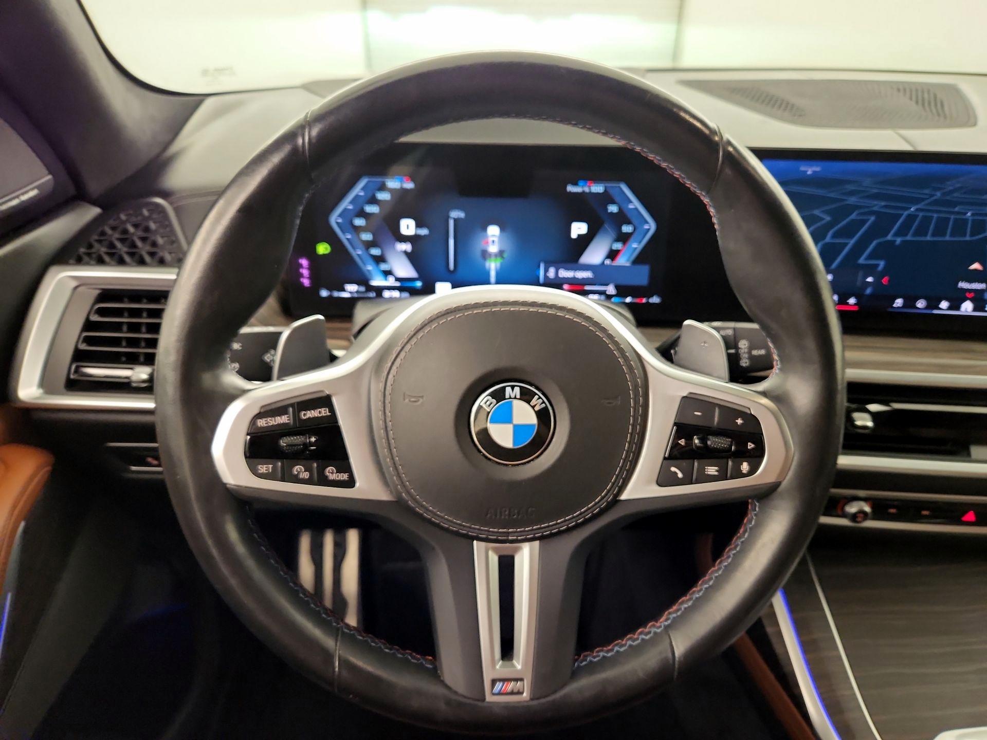 Thumbnail: 2024 BMW X7 - 10
