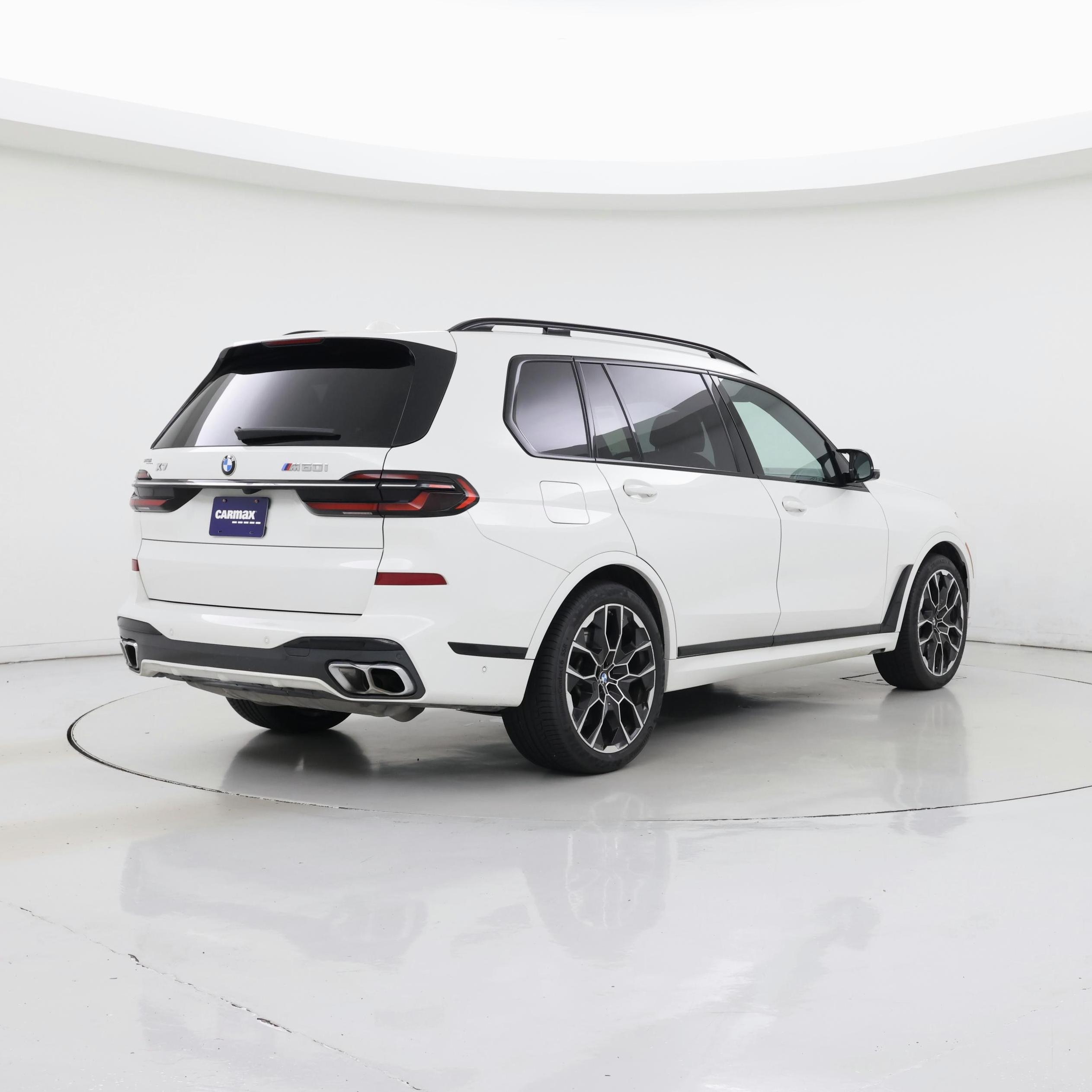 Thumbnail: 2024 BMW X7 - 8