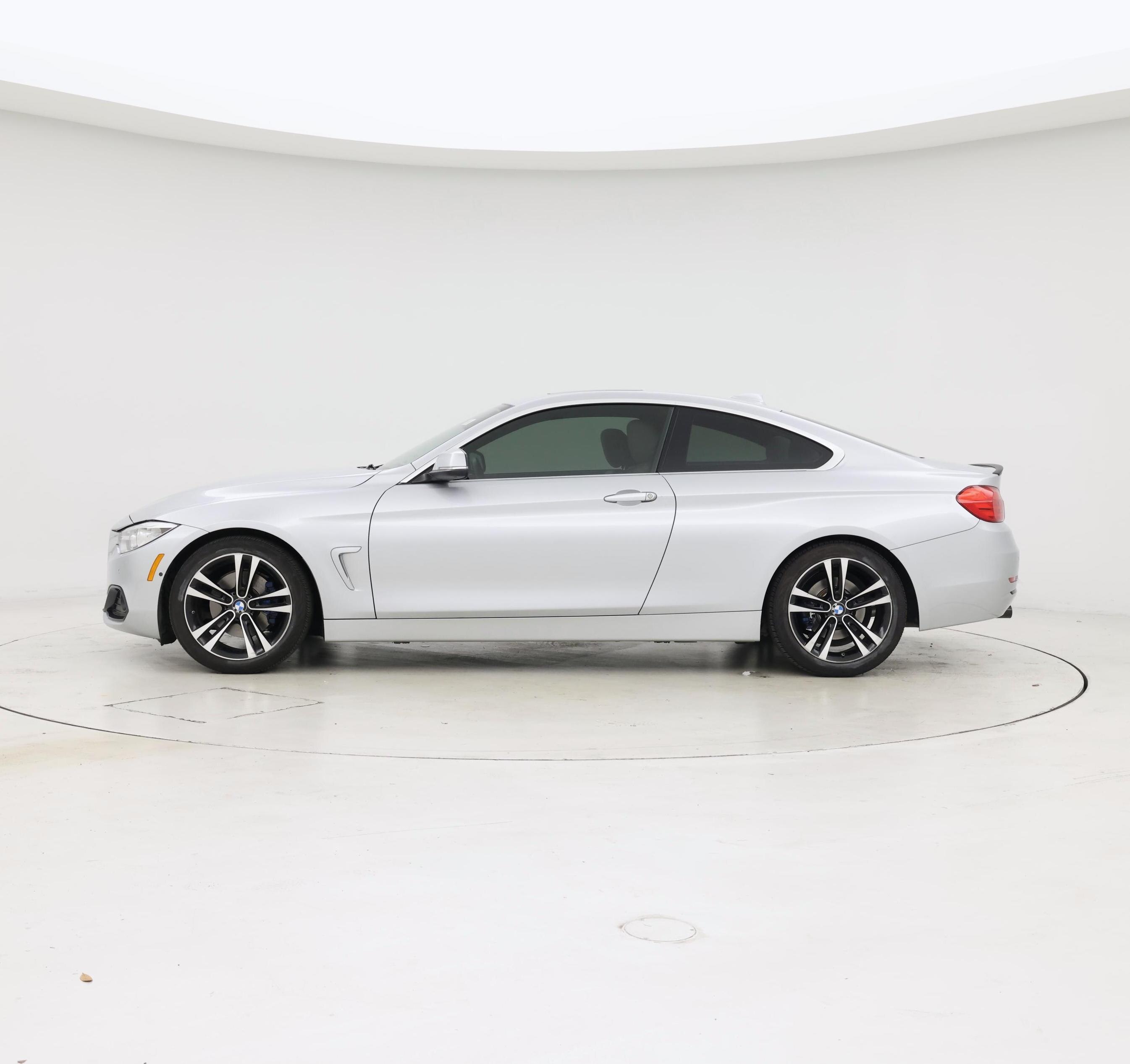 Thumbnail: 2016 BMW 4 Series - 3