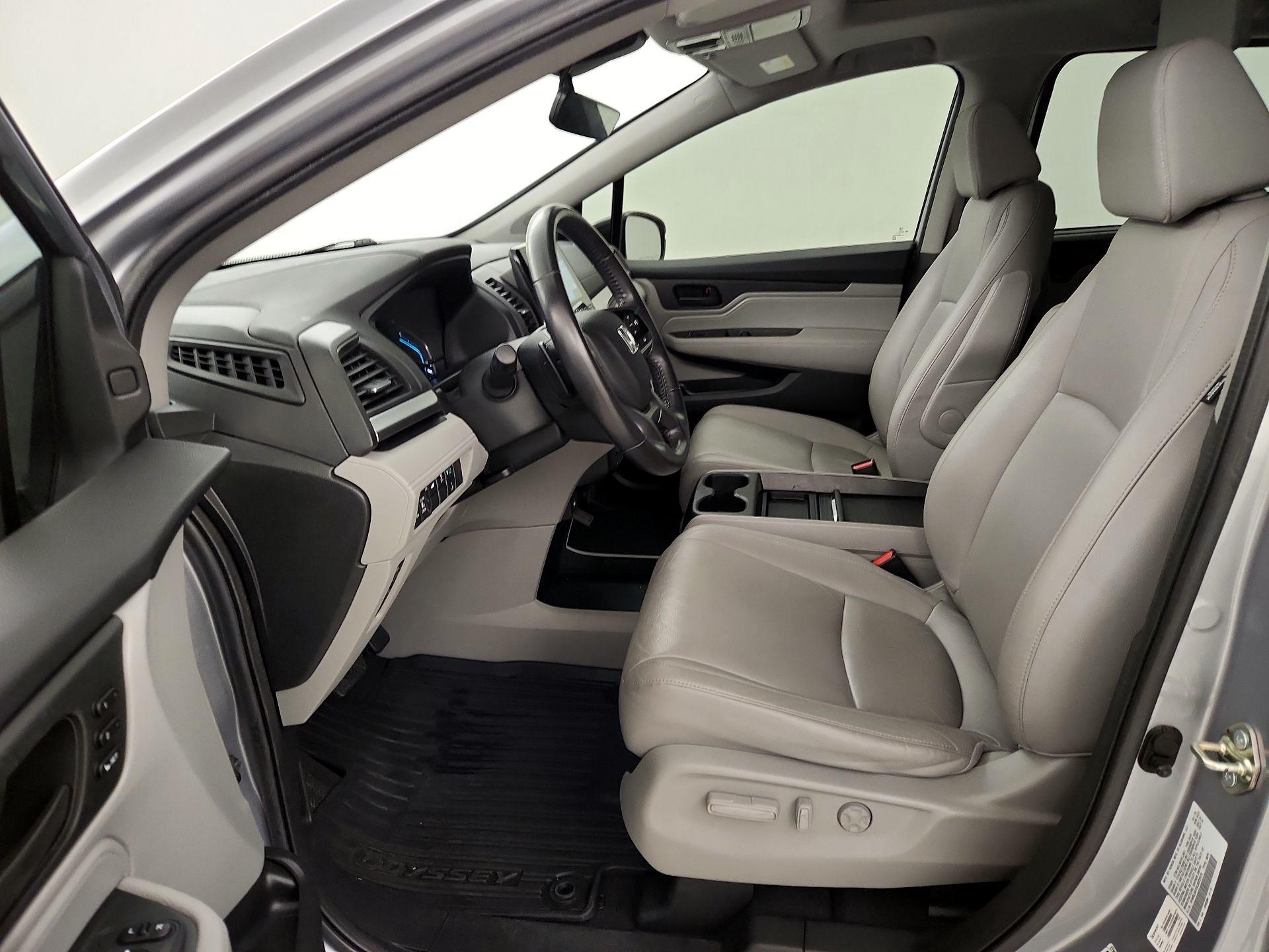 Thumbnail: 2020 Honda Odyssey - 11