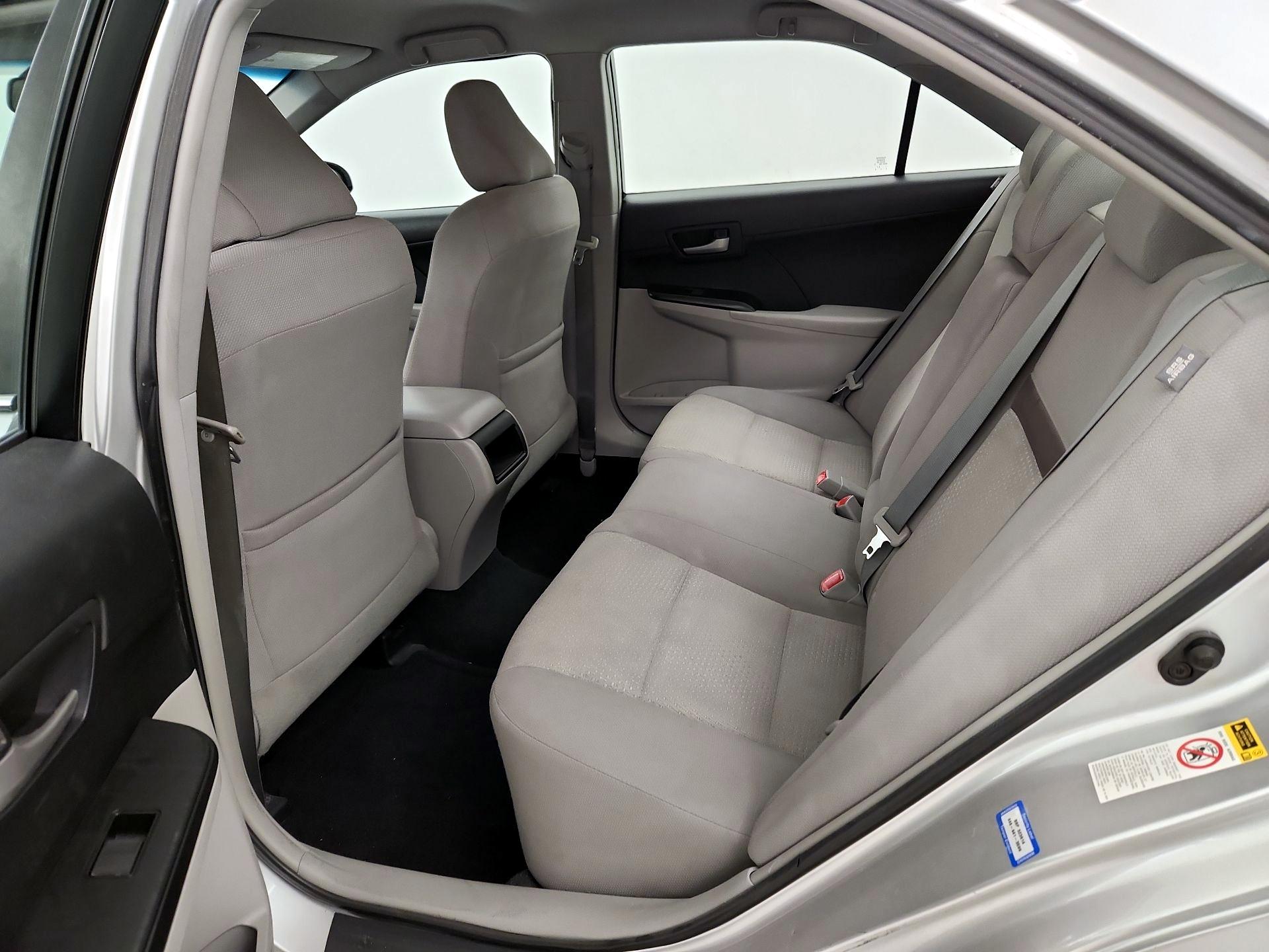 Thumbnail: 2014 Toyota Camry - 19