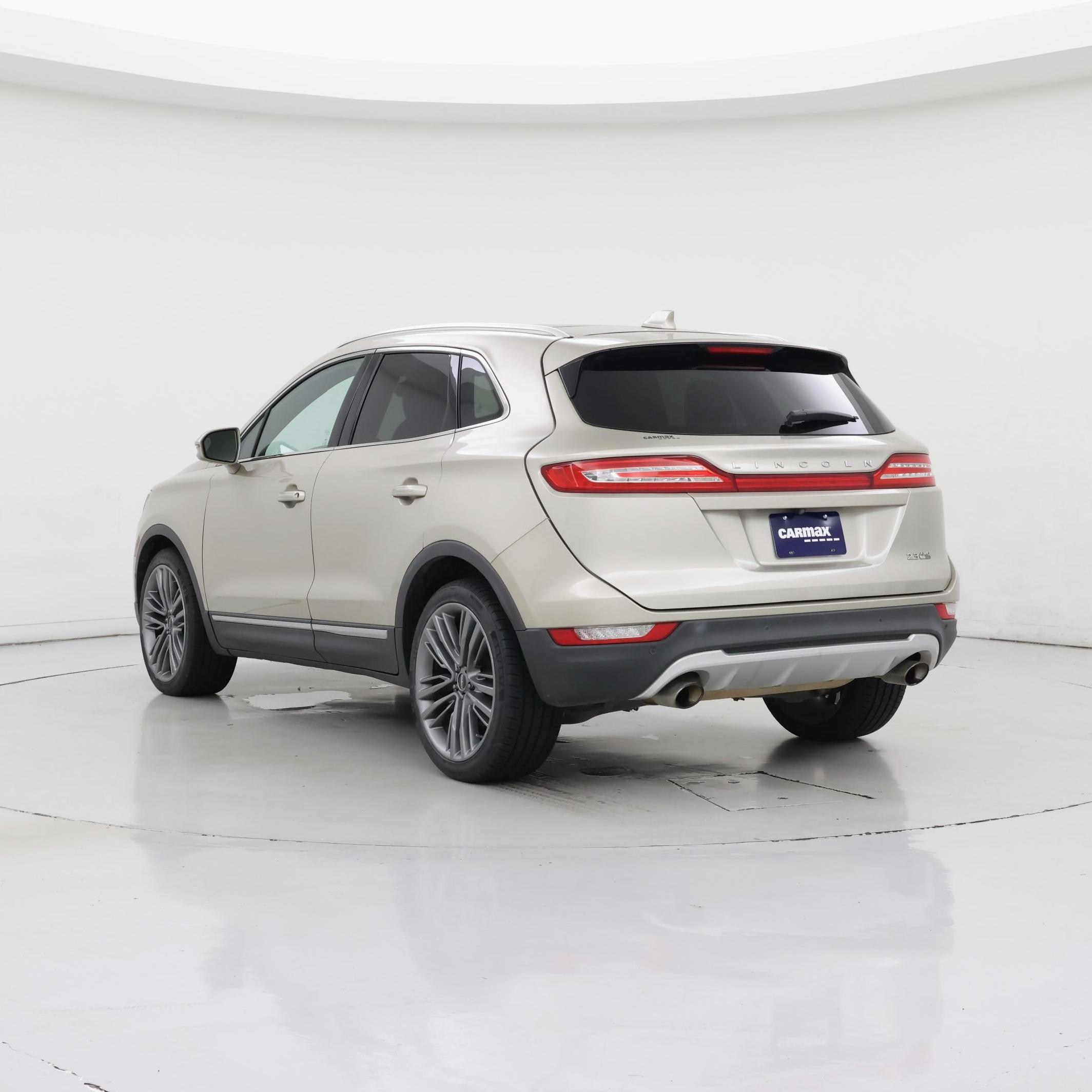 Thumbnail: 2015 Lincoln MKC - 2