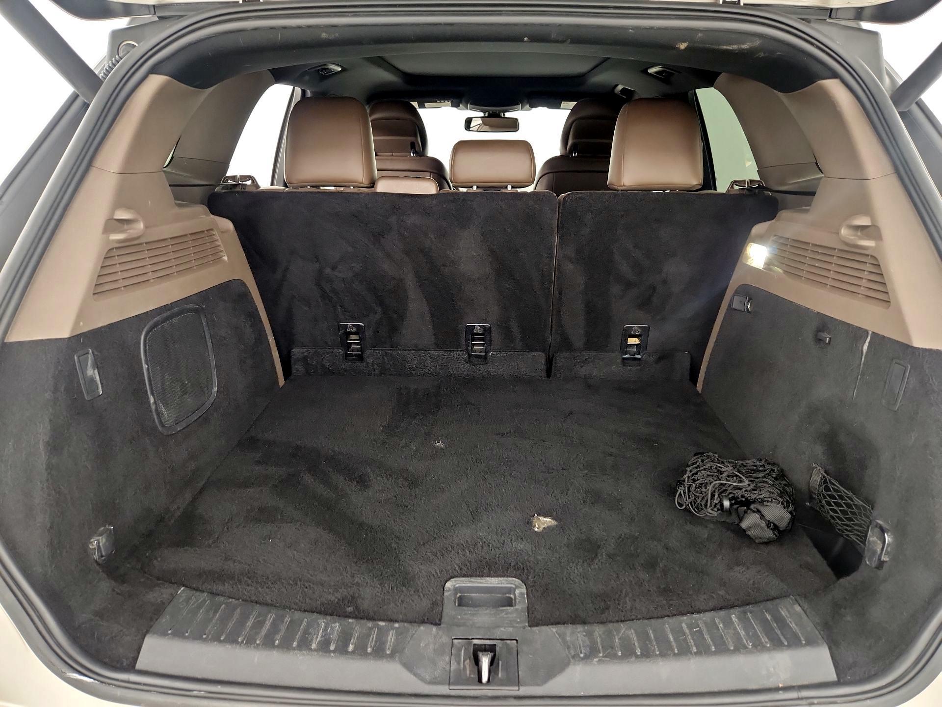 Thumbnail: 2015 Lincoln MKC - 20