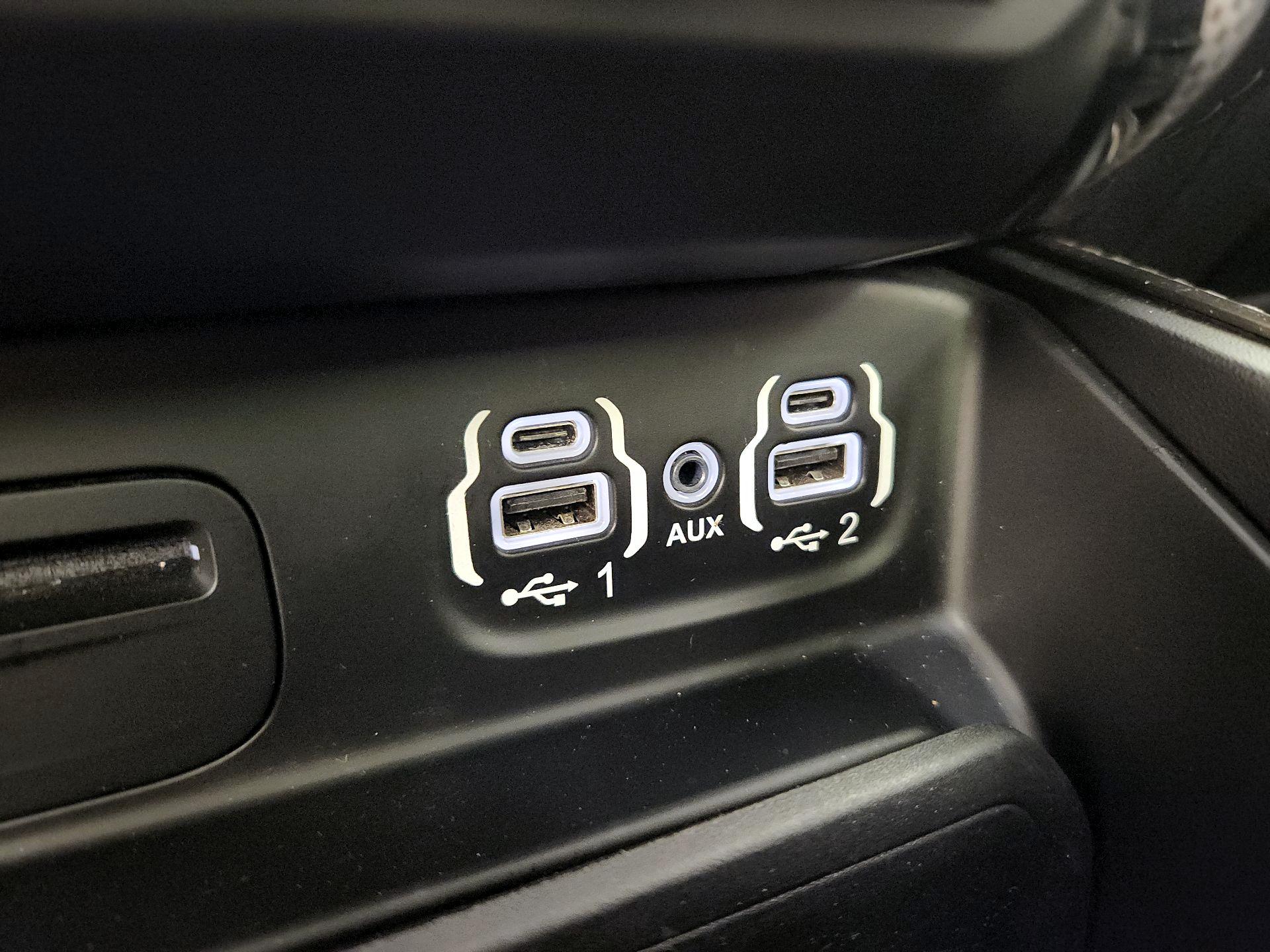 Thumbnail: 2019 RAM 1500 - 19