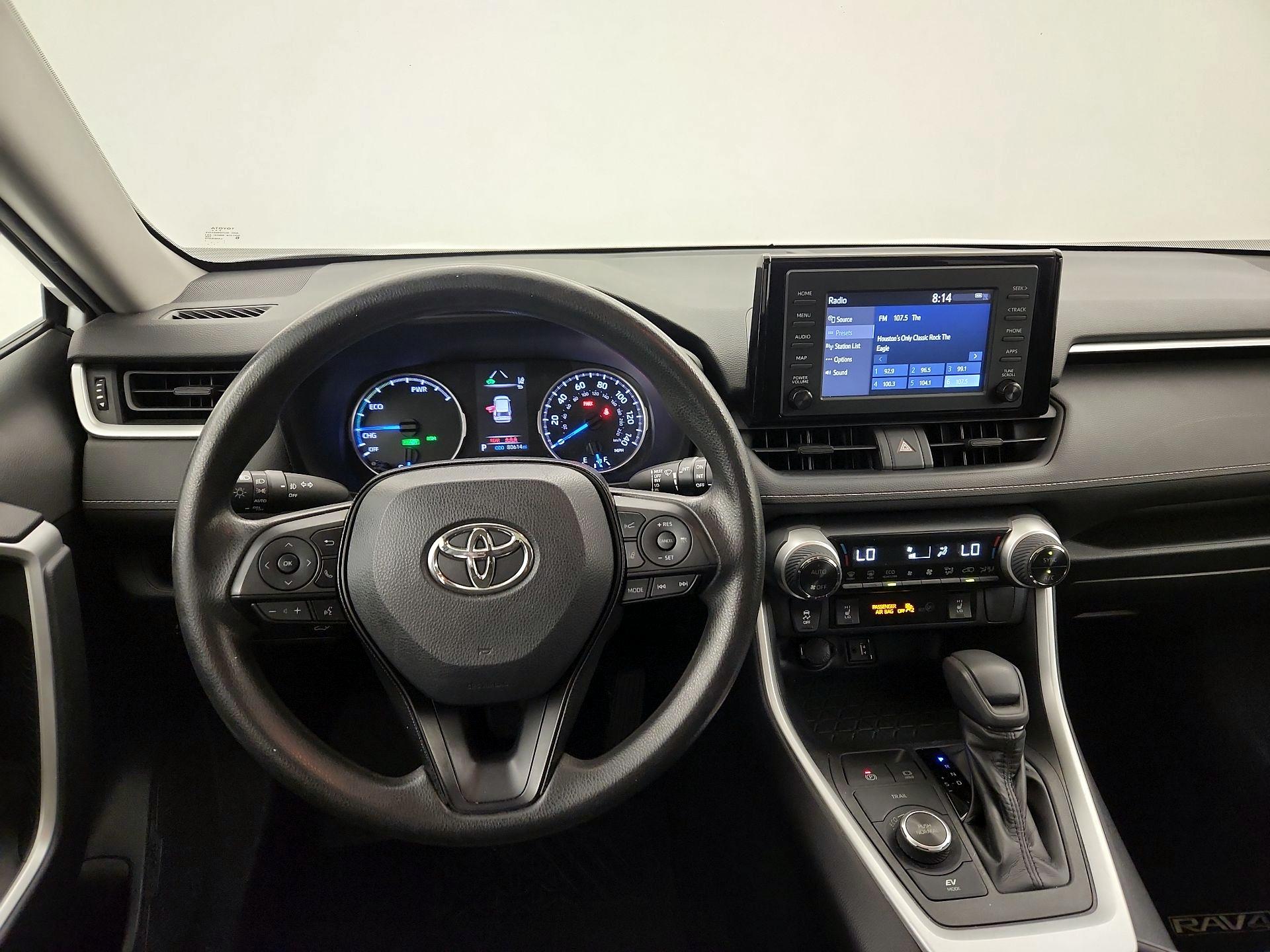 Thumbnail: 2019 Toyota RAV4 - 10