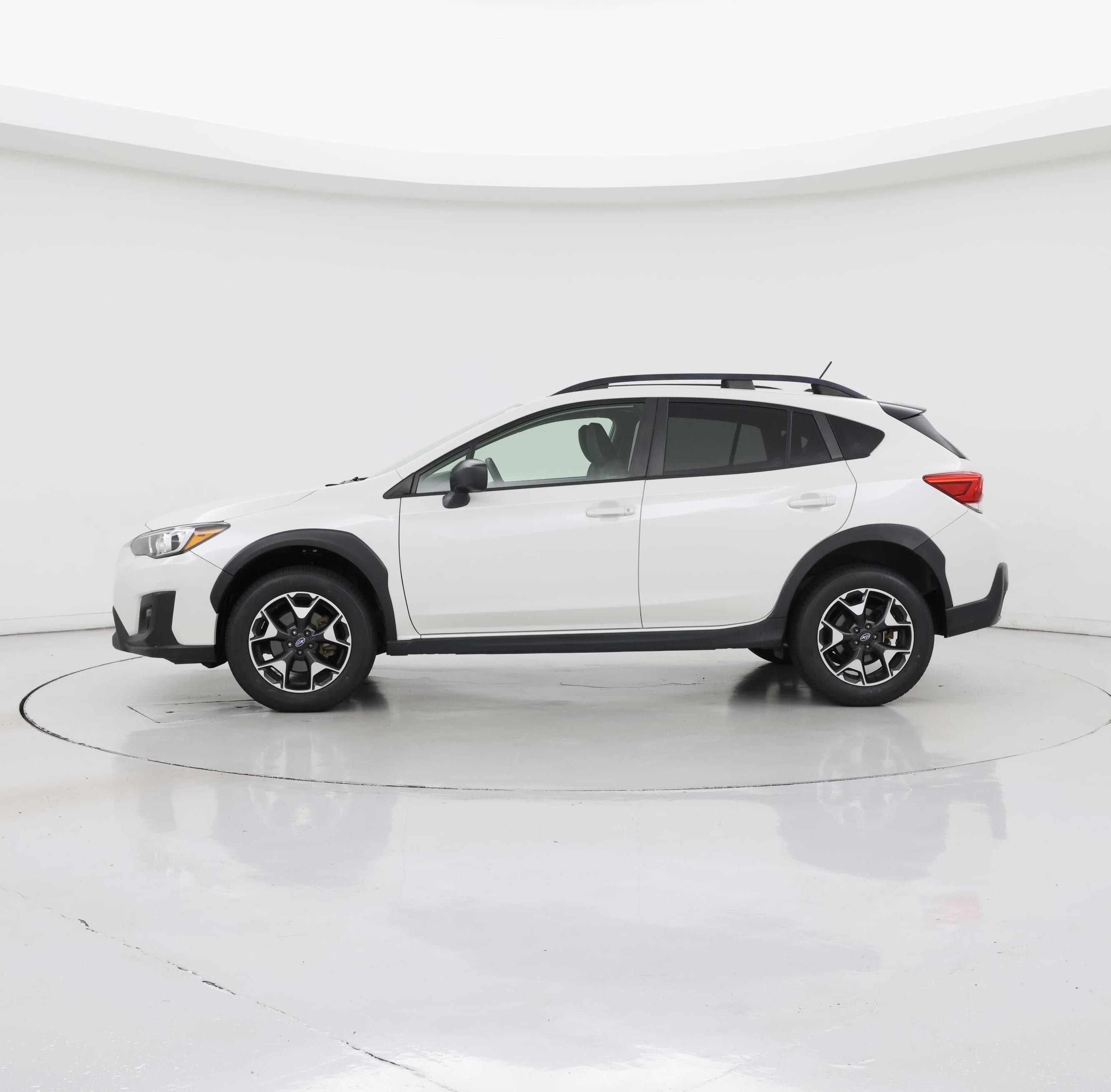 Thumbnail: 2019 Subaru Crosstrek - 3